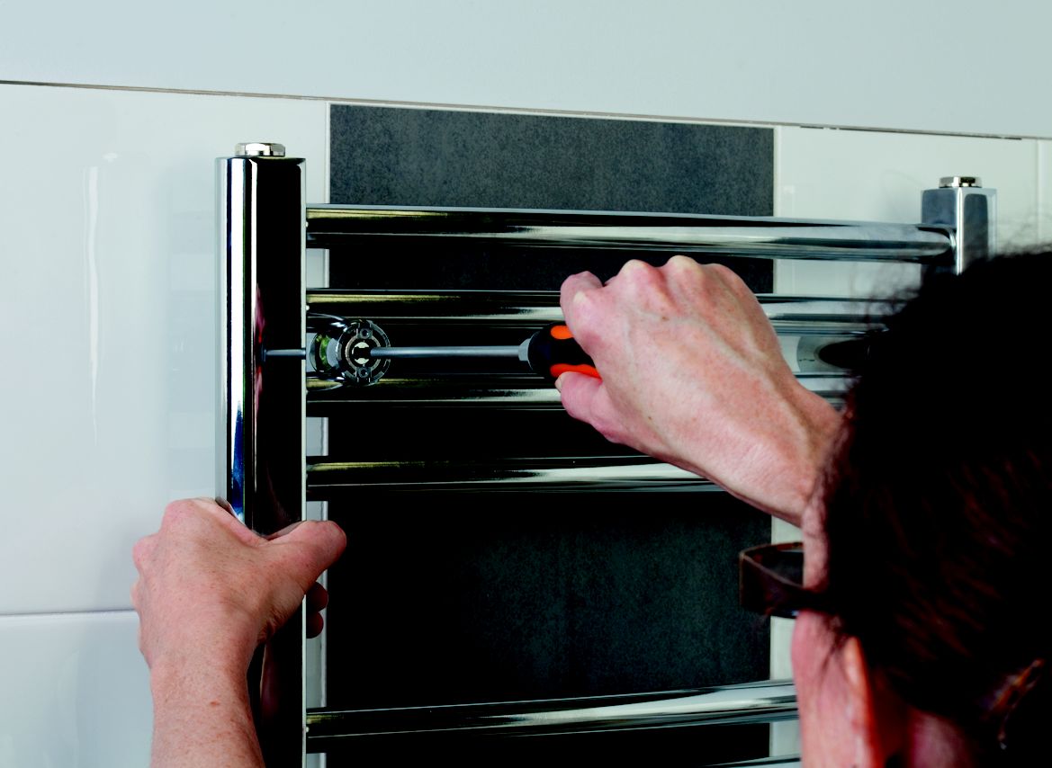 Heating%5FMounttowelradiator%5F332%5F04