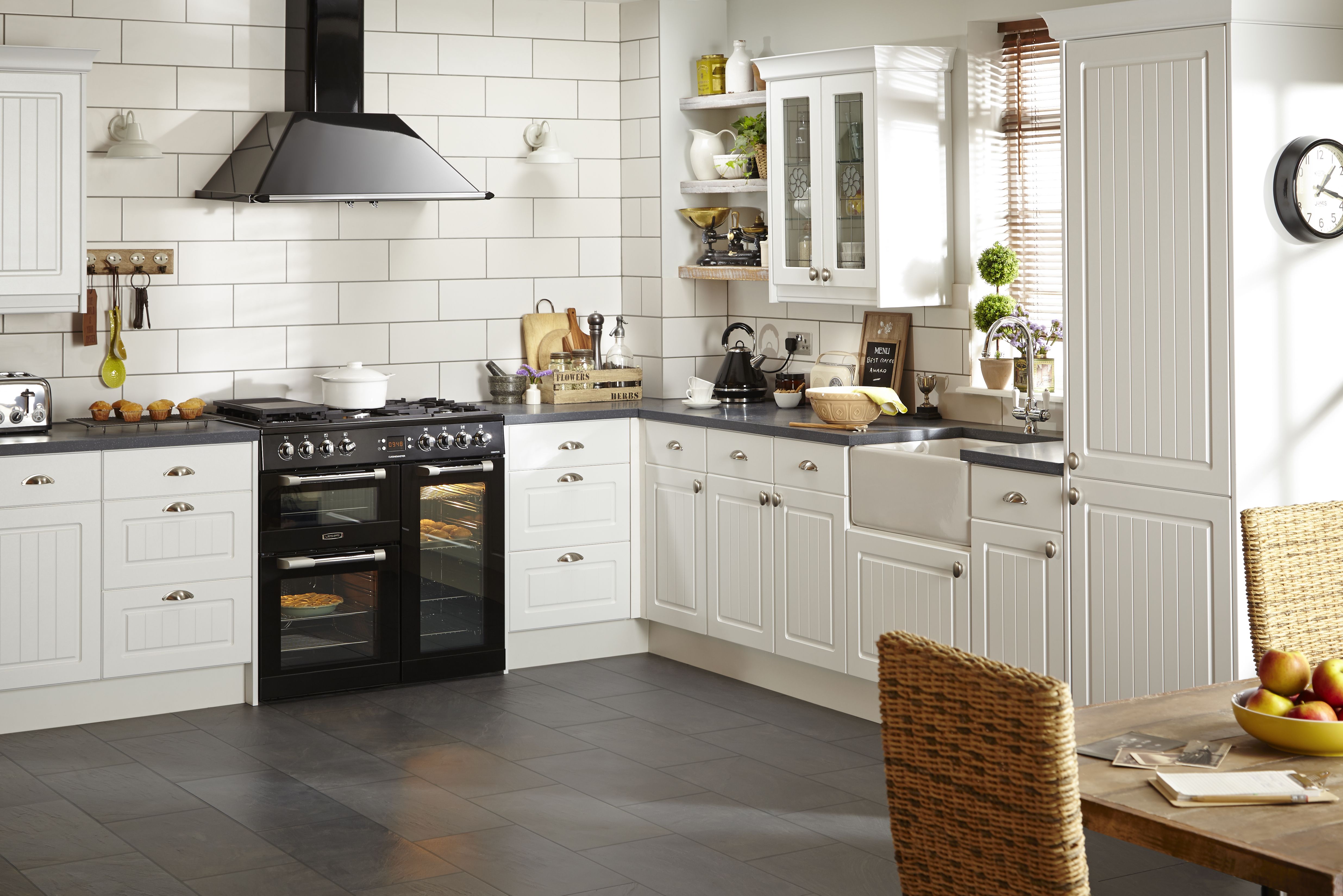 white country style kitchen b and q