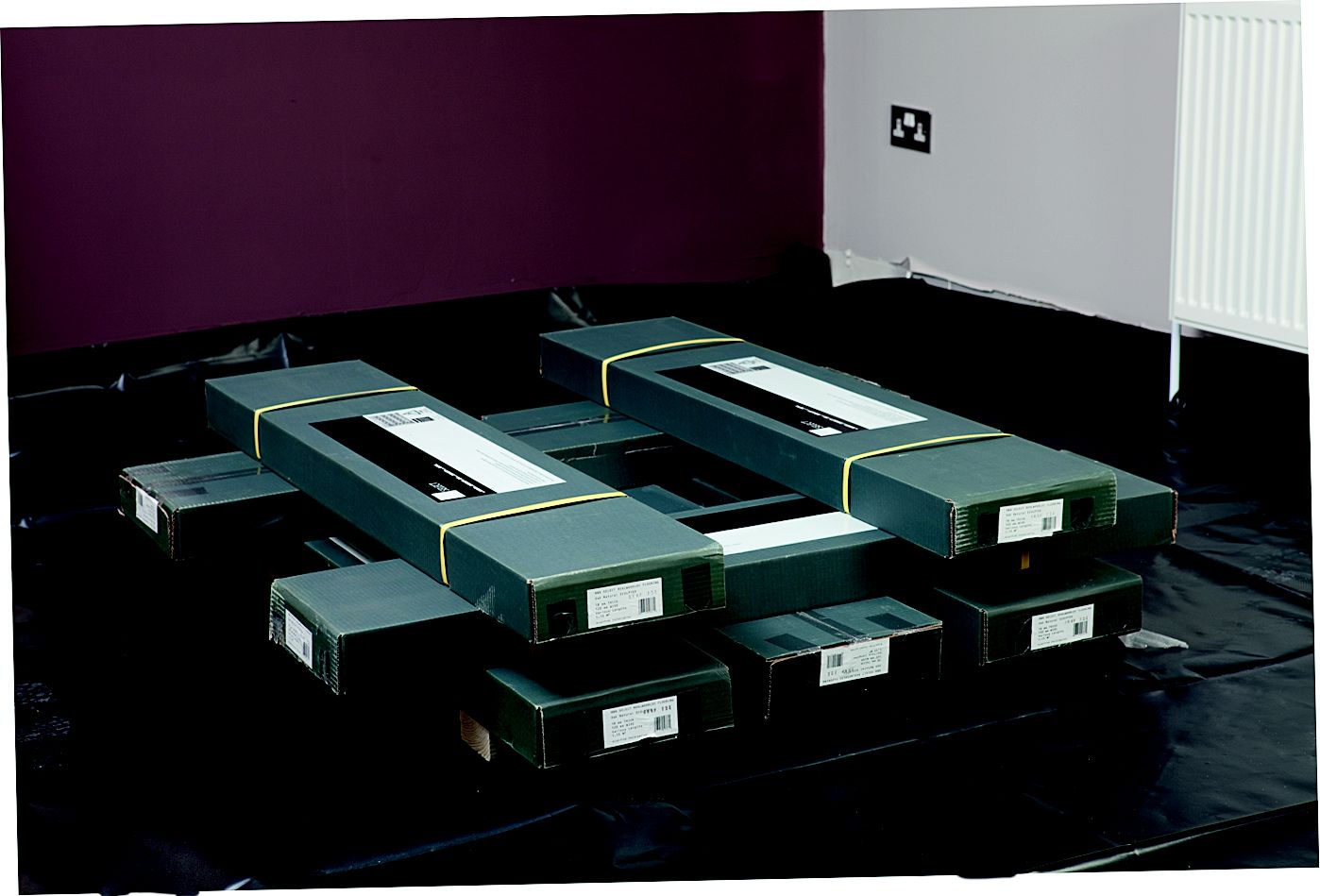 Flooring acclimatising