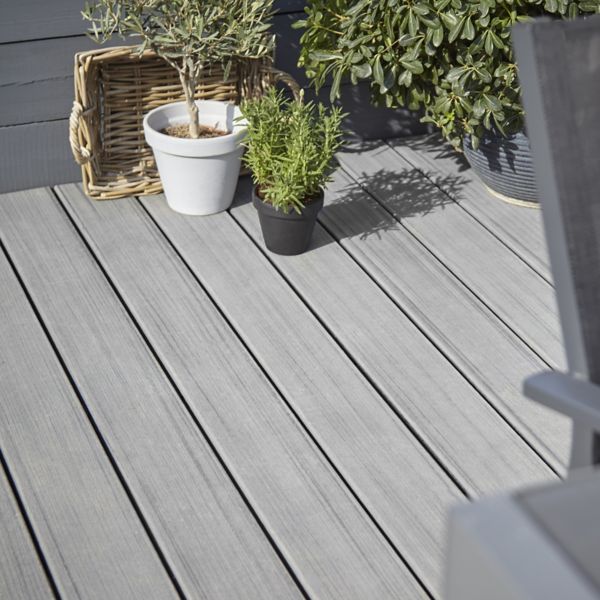 Exterior Paint & Wood Stains Stains & Varnishes DIY at B&Q