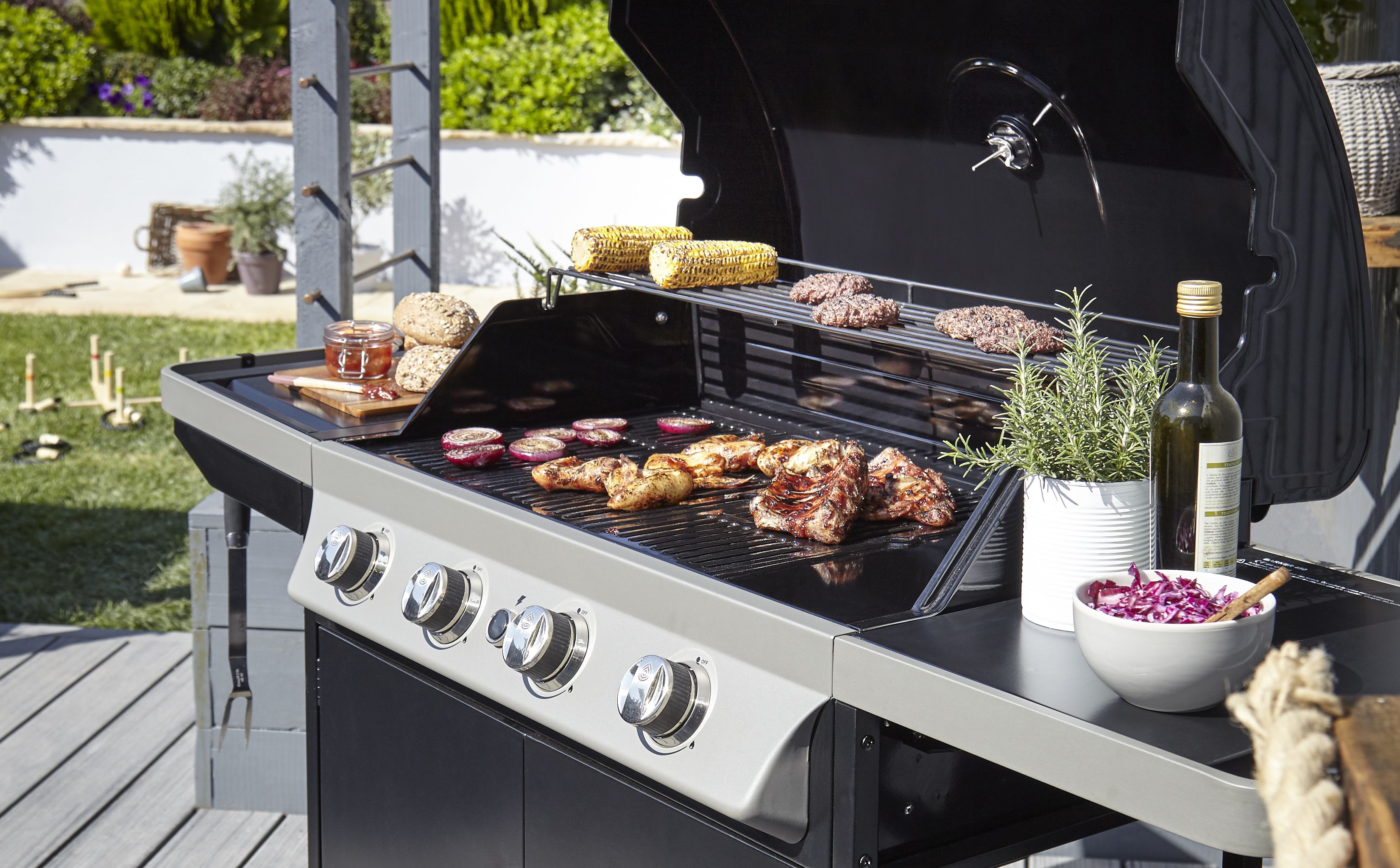 barbecue buying guide ideas & advice diy at b&q