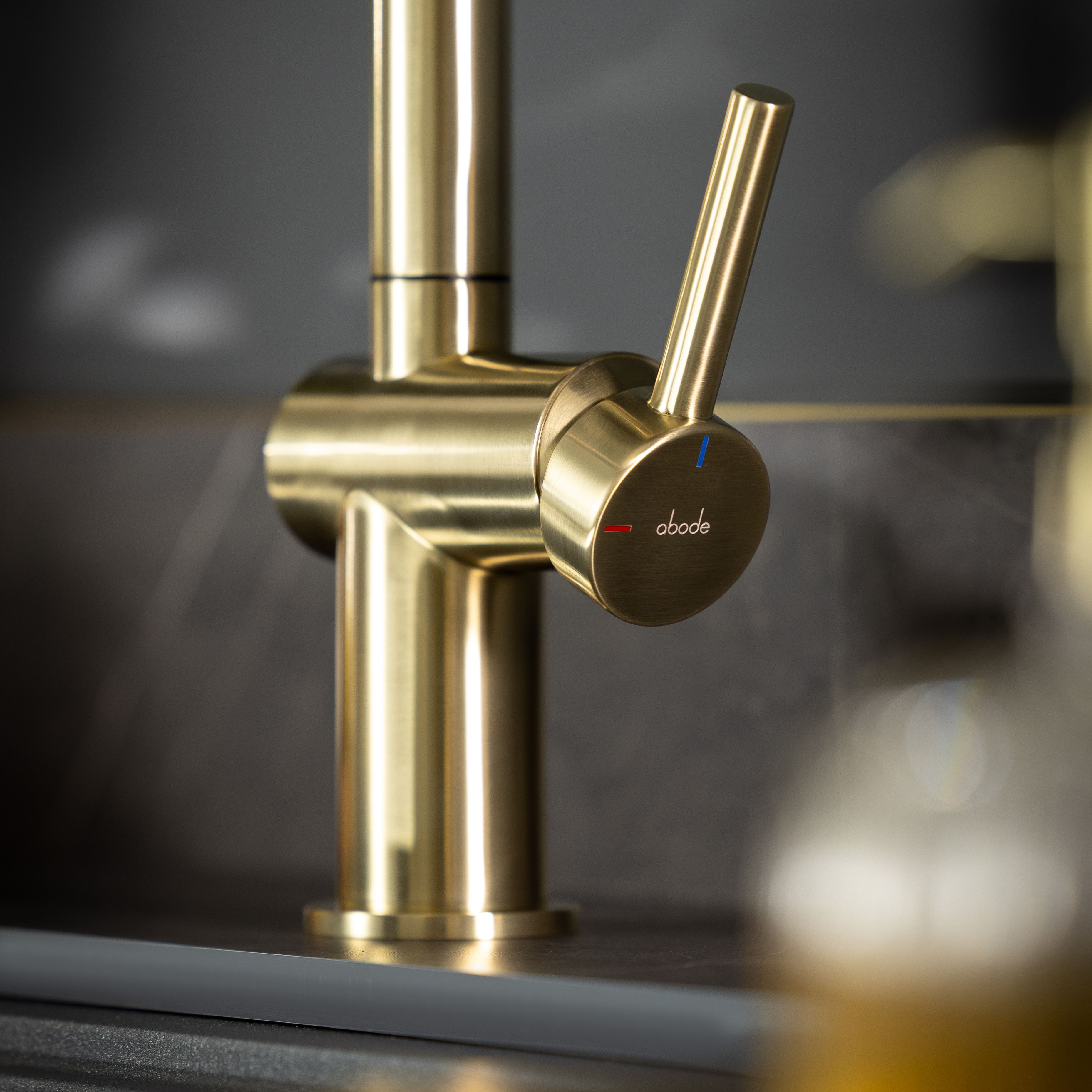 Abode Logik Brass effect Kitchen Side lever pull out Tap