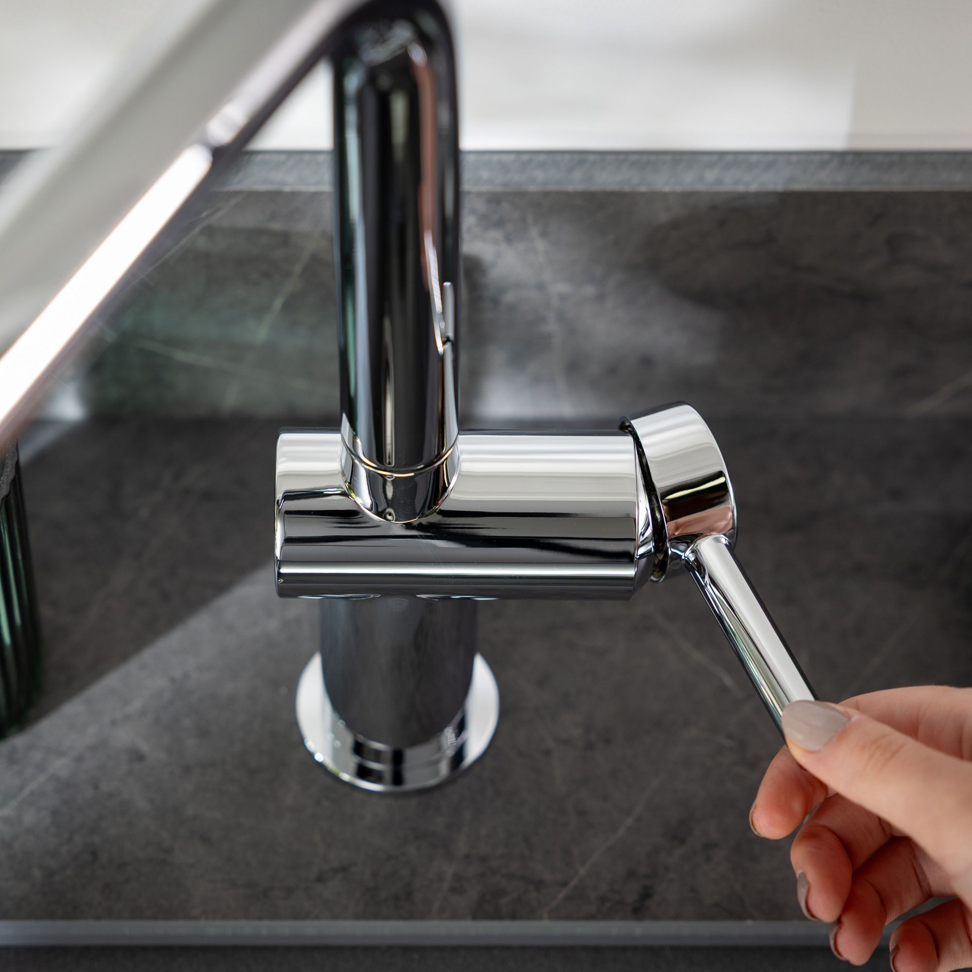Abode Logik Chrome-plated Kitchen Side lever Tap