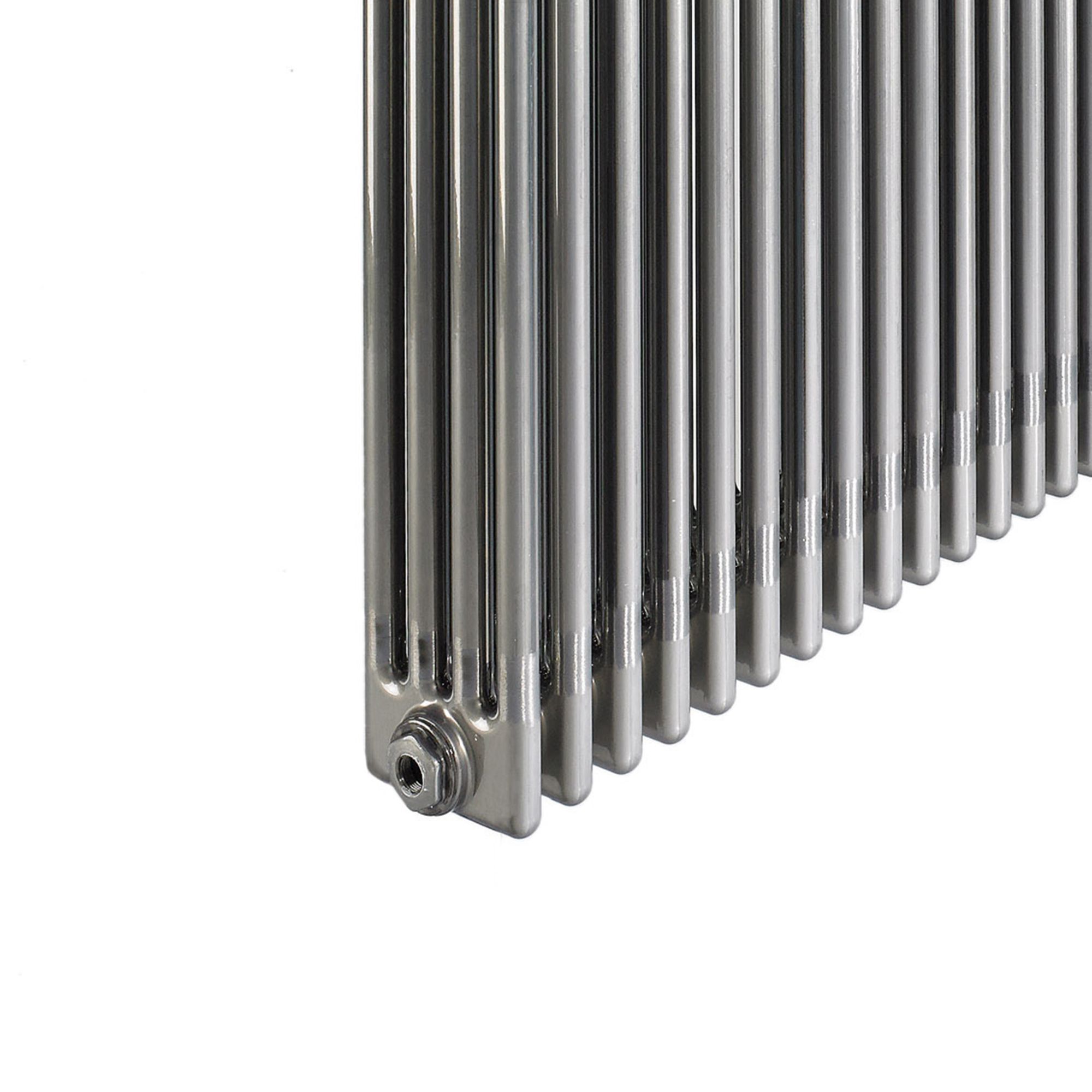 Acova Raw metal 4 Column Radiator, (W)812mm x (H)600mm