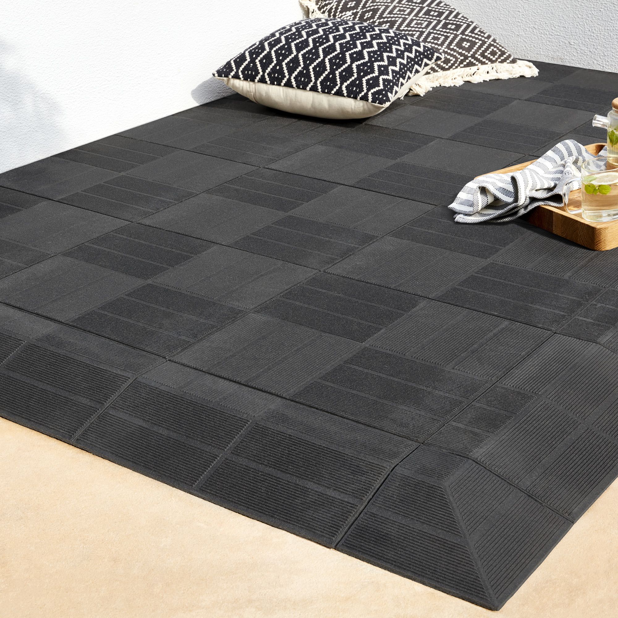Angara Grey Composite Clippable deck tile (L)0.4m (W)400mm (T)45mm