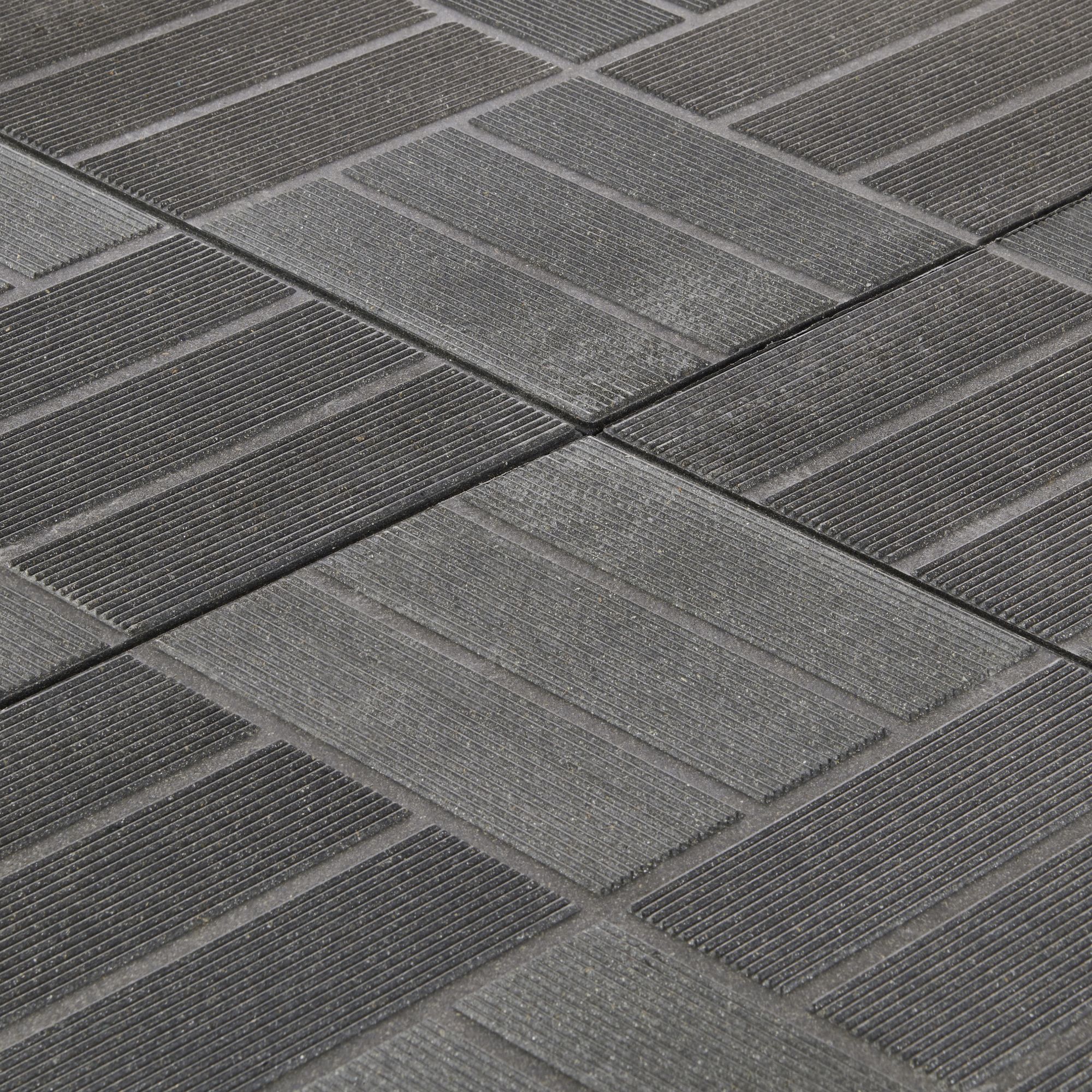 Angara Grey Composite Clippable deck tile (L)0.4m (W)400mm (T)45mm