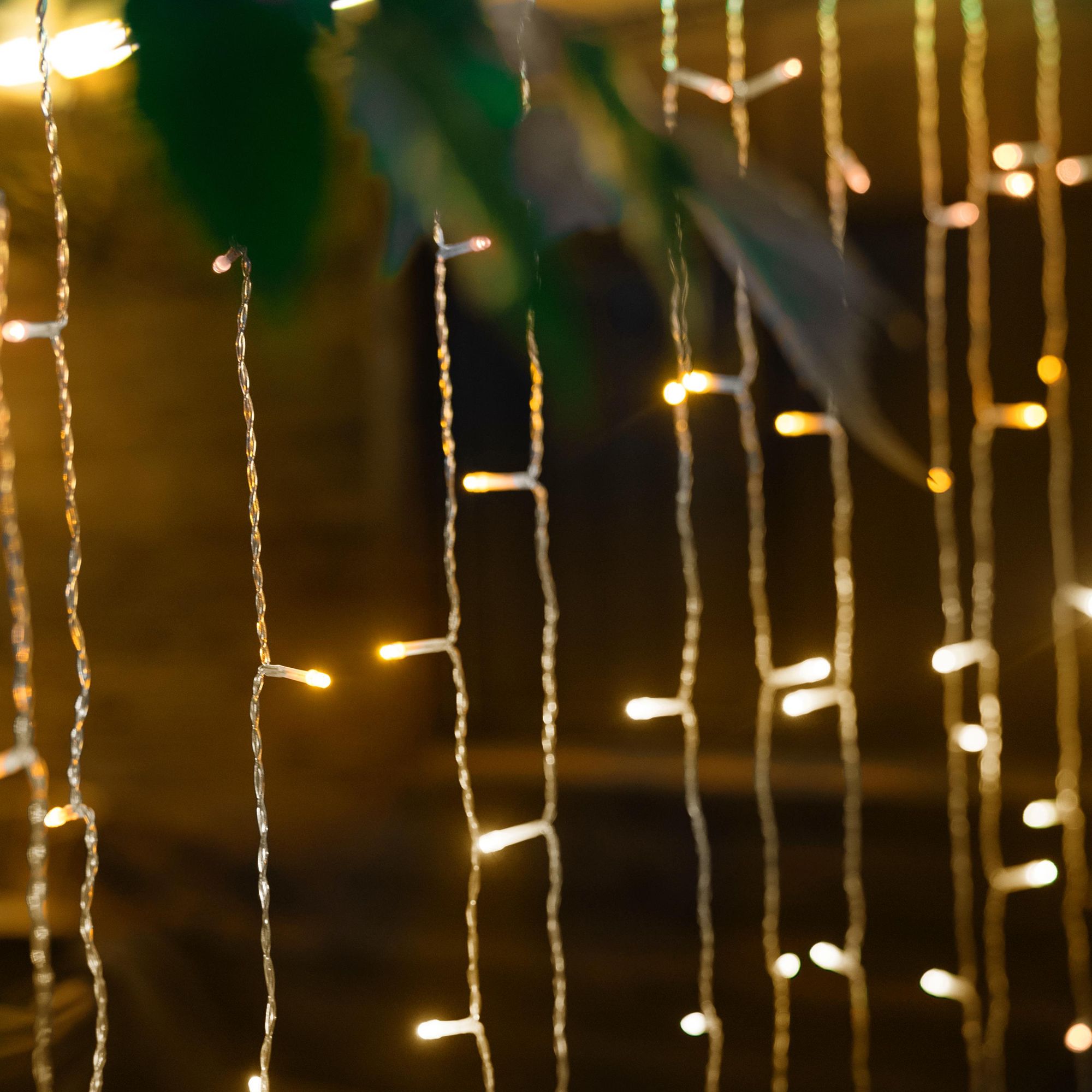 Appam Solar-powered Warm white 300 Integrated LED Outdoor String lights