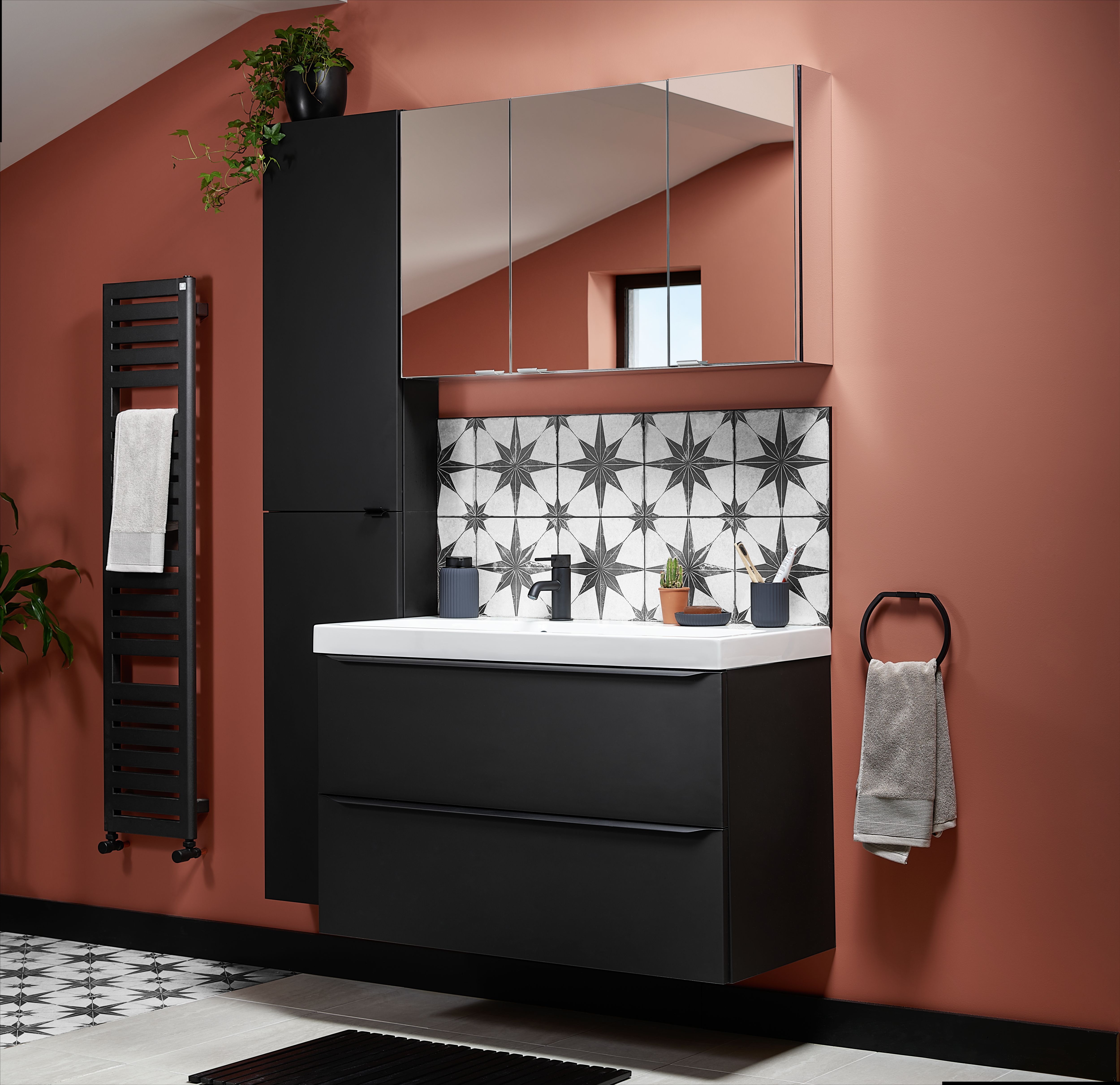 Aquadry Oria Standard Matt Black Round Wall-mounted Wall Tap