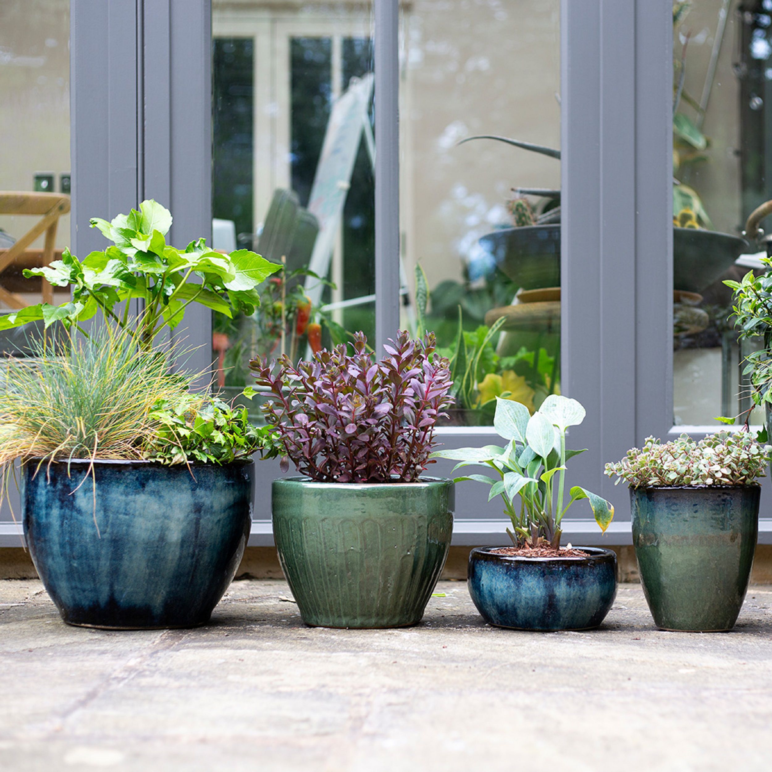 Aquaflora Green Terracotta Glazed Plant pot (H)26cm