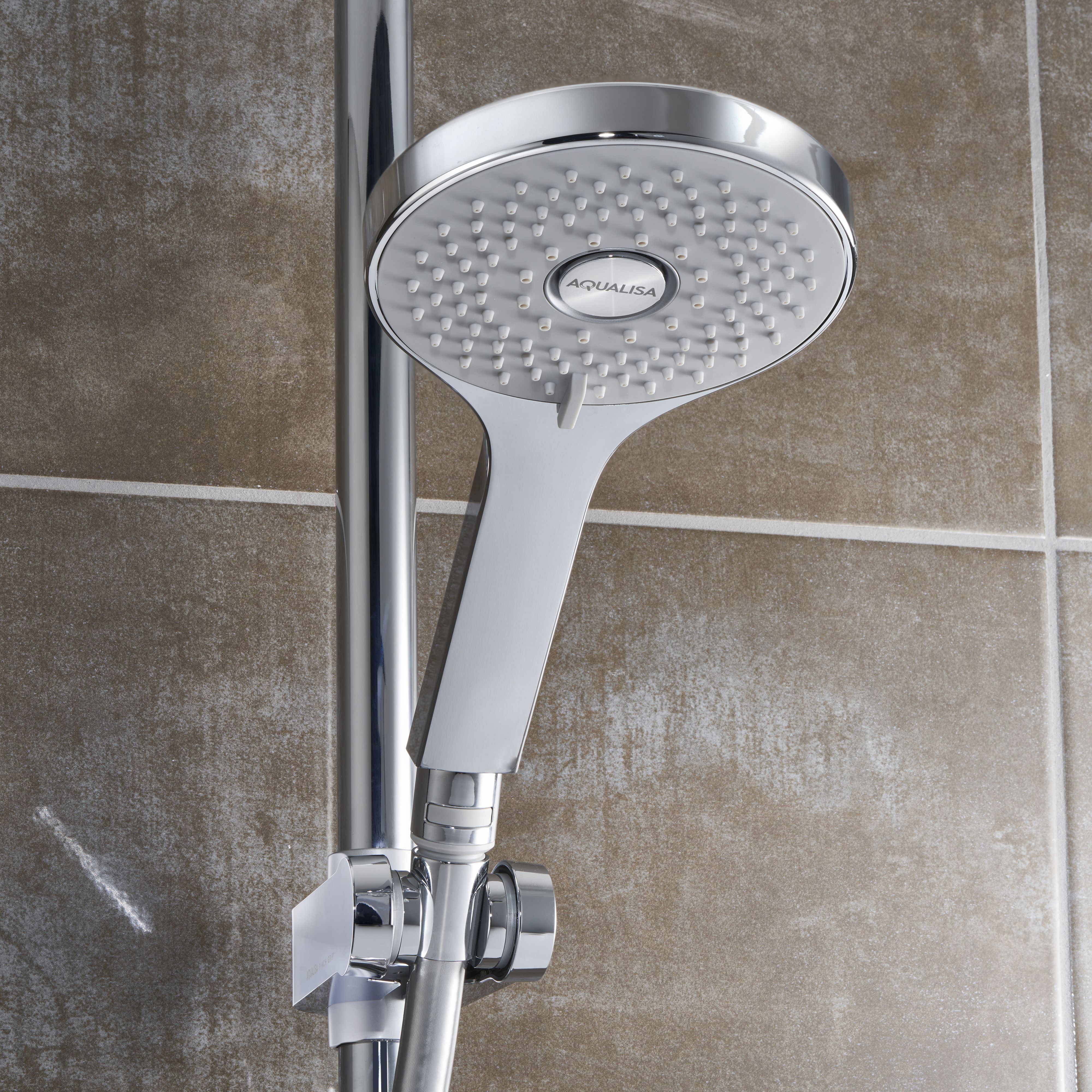 Aqualisa Optic Q Exposed valve Gravity-pumped Smart Digital mixer Shower with Adjustable & Ceiling-fixed head