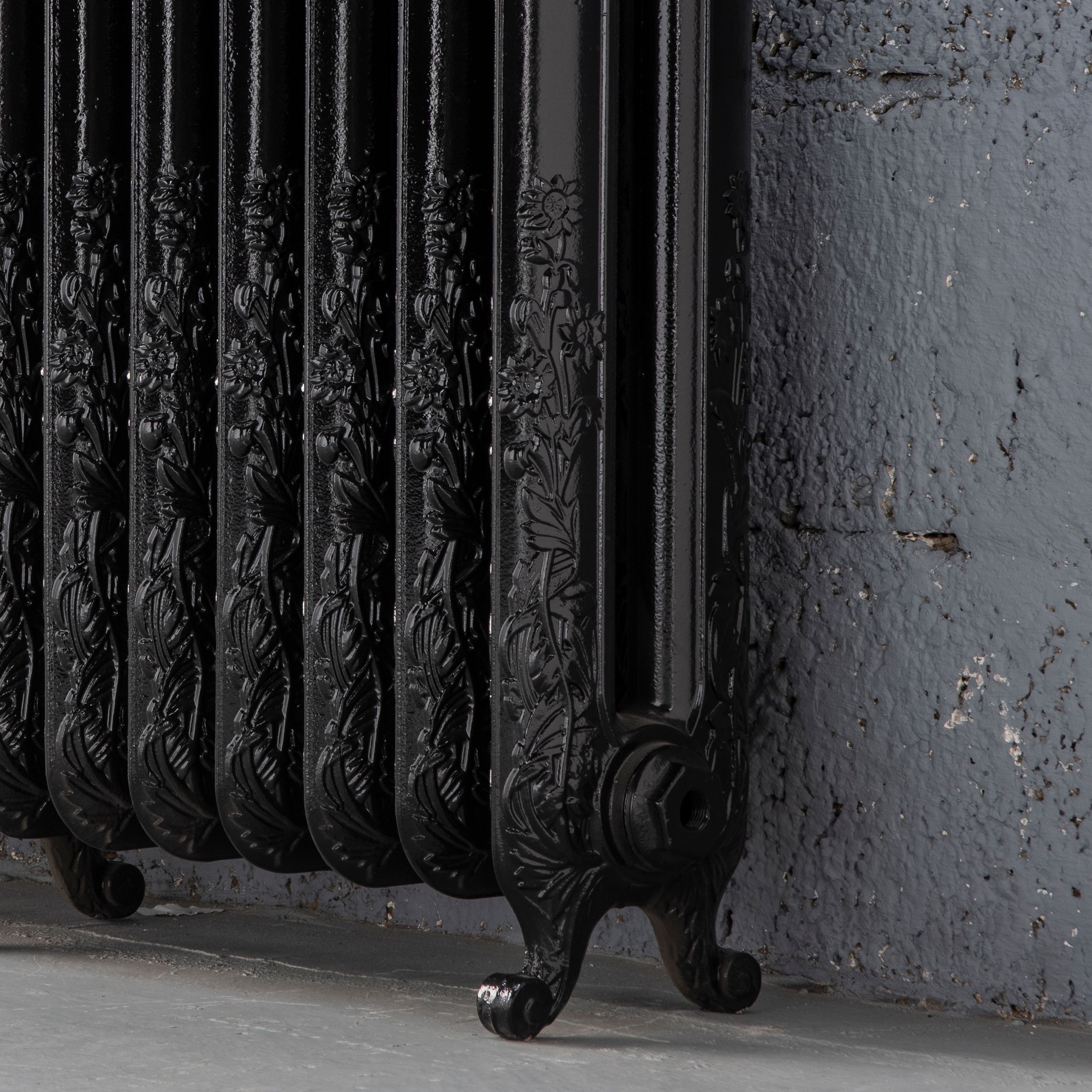 Arroll Daisy Cast iron Black 15 Column Radiator, (W)1009mm x (H)794mm