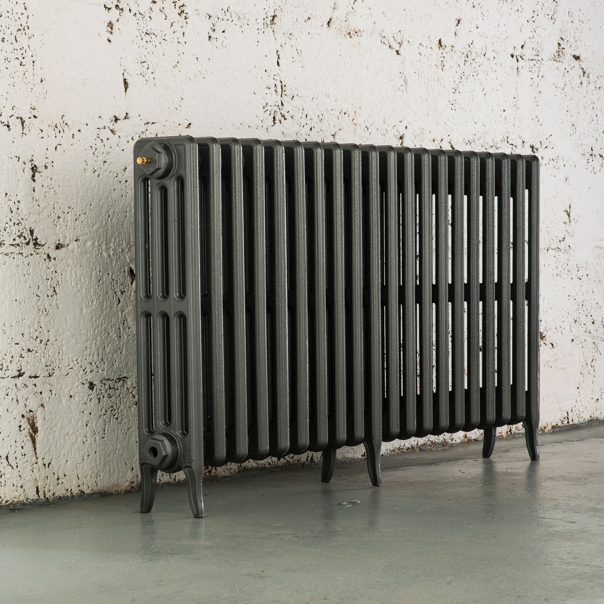 Arroll Neo-Classic Cast grey 4 Column Radiator, (W)1114mm x (H)660mm