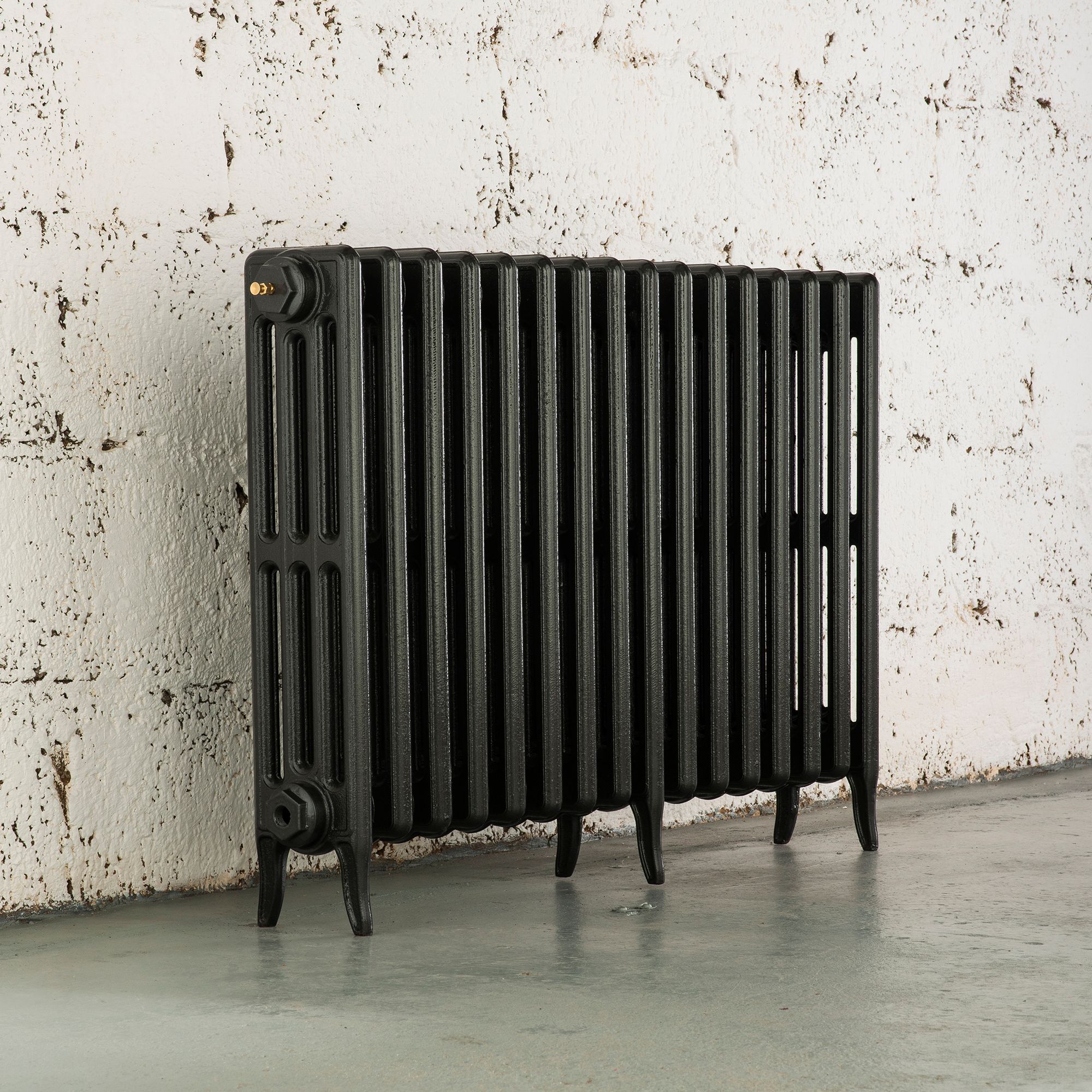 Arroll Neo-Classic Pewter 4 Column Radiator, (W)994mm x (H)660mm