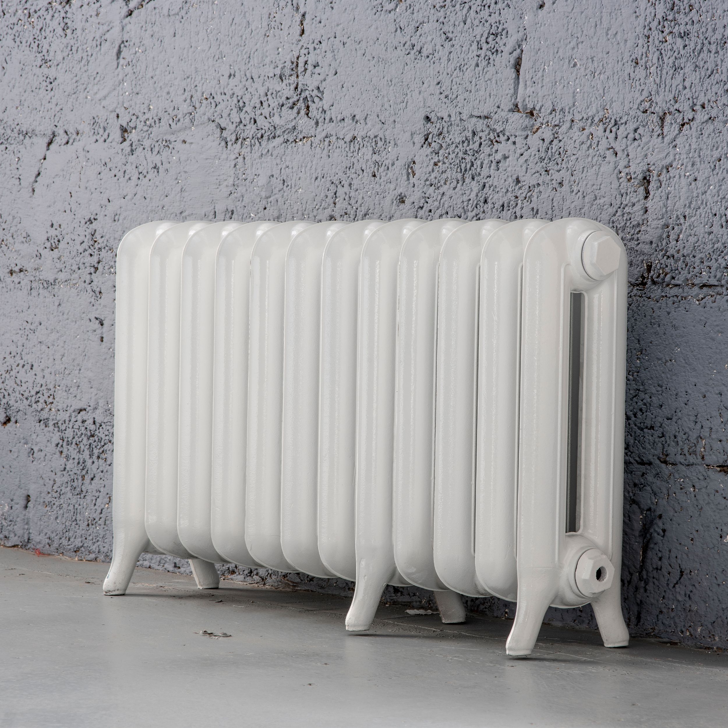 Arroll Princess Cast iron White 12 Column Radiator, (W)946mm x (H)549mm
