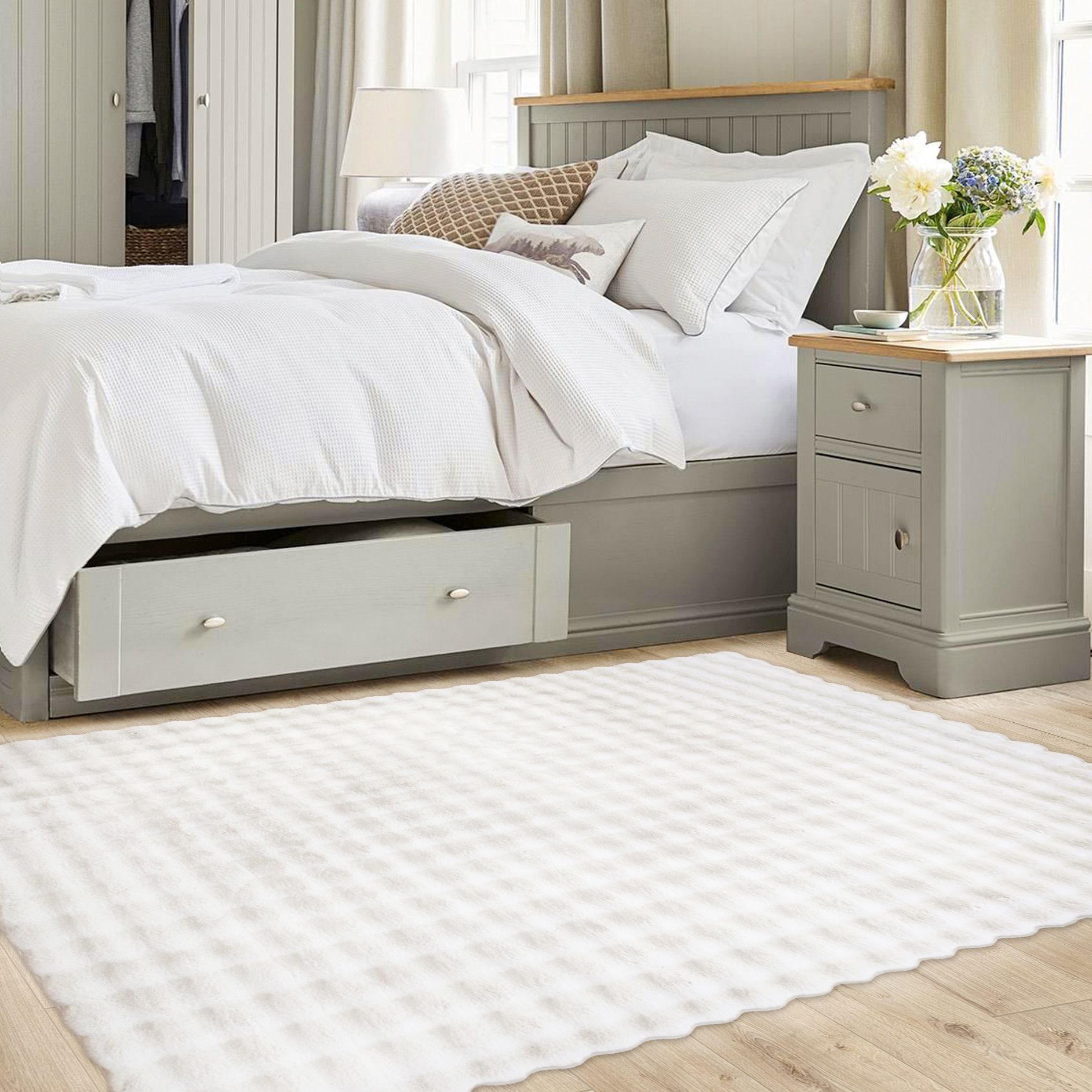 Bambi Hills Natural 3D effect Medium Rug, (L)170cm x (W)120cm