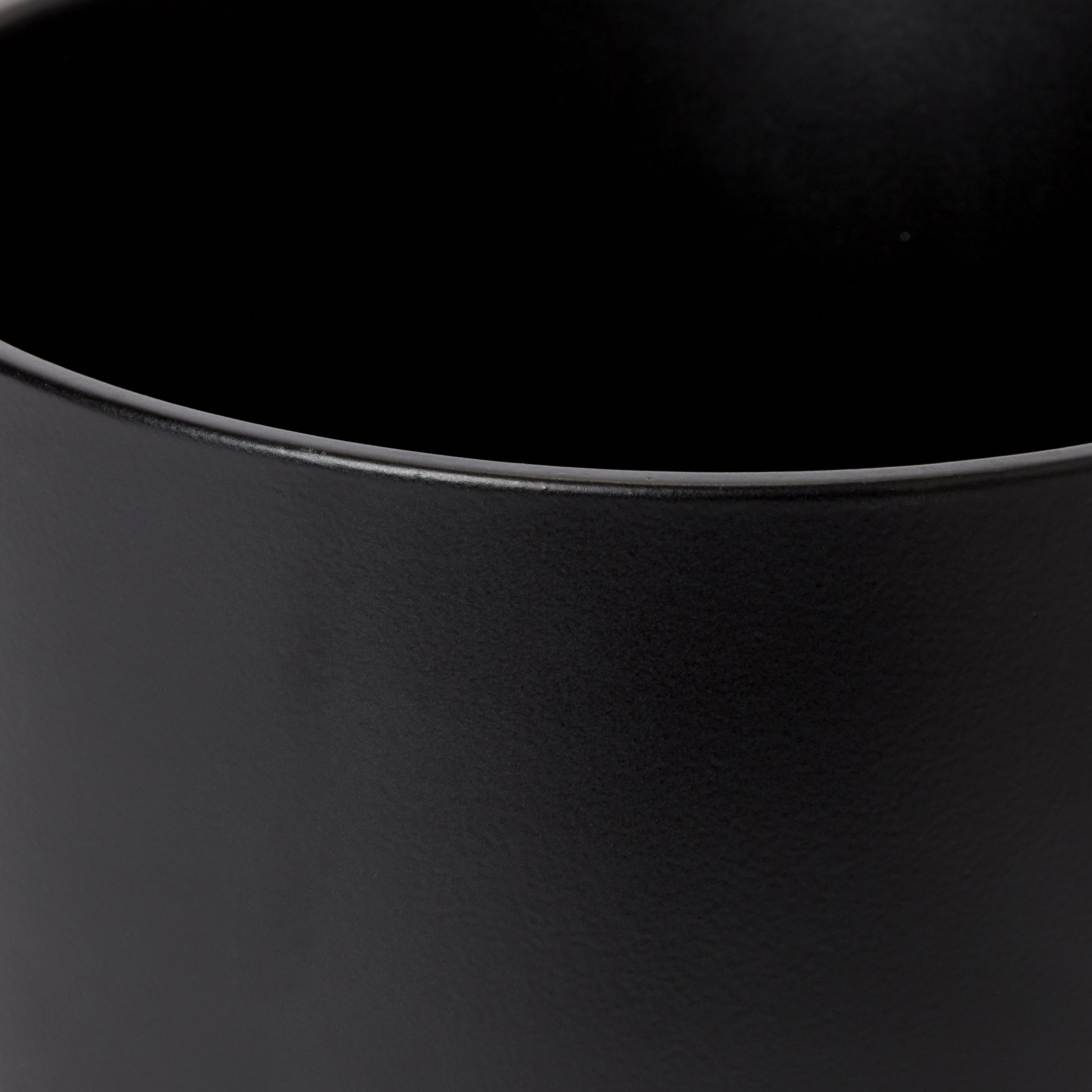 Black Ceramic Circular Plant pot (Dia)16.2cm