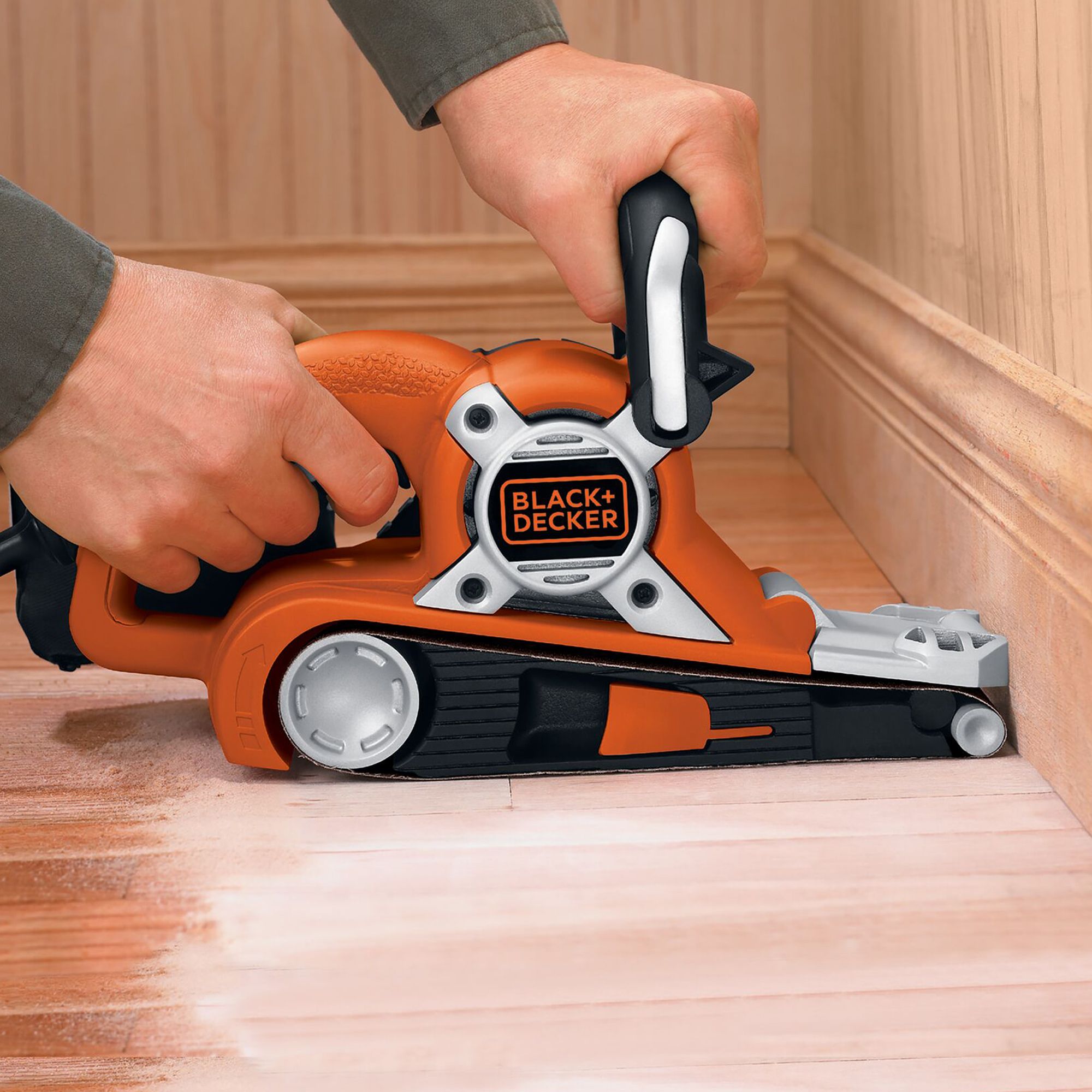 Black Decker 720W 230V Corded Belt sander KA88 Tradepoint