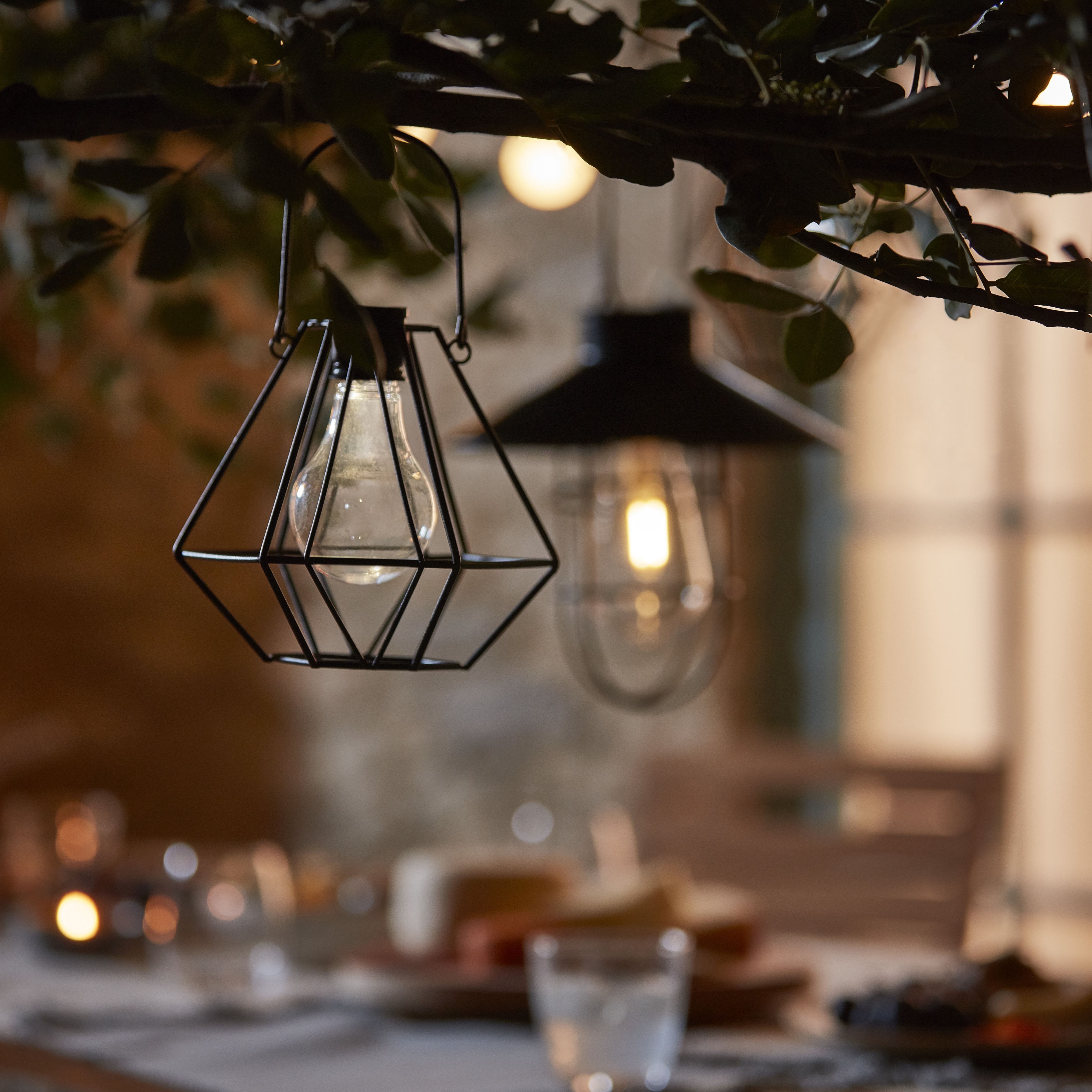 Black Metal & plastic Solar-powered Outdoor LED Small Mini lantern