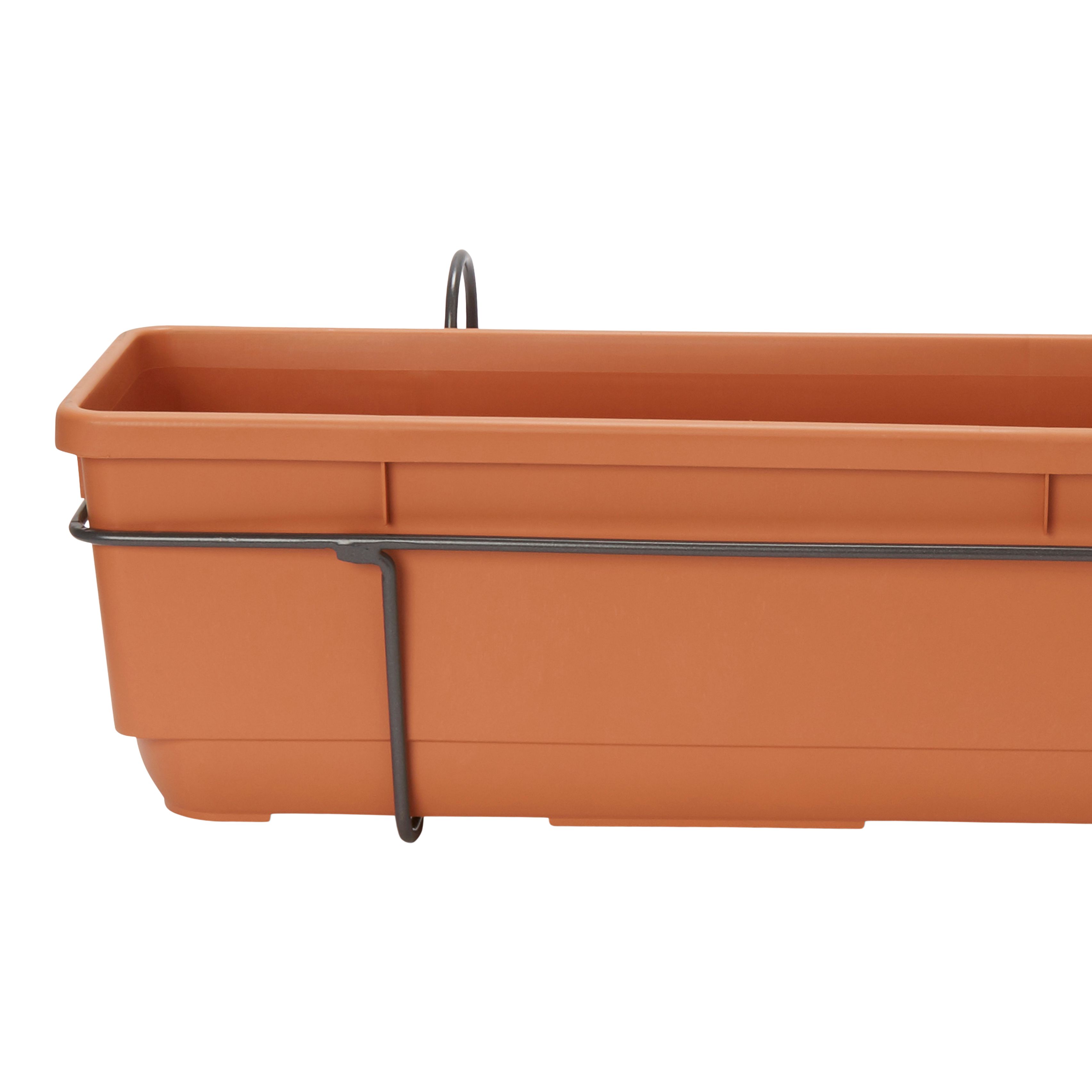 Blooma Florus Brown Plastic Bell Rectangular Trough