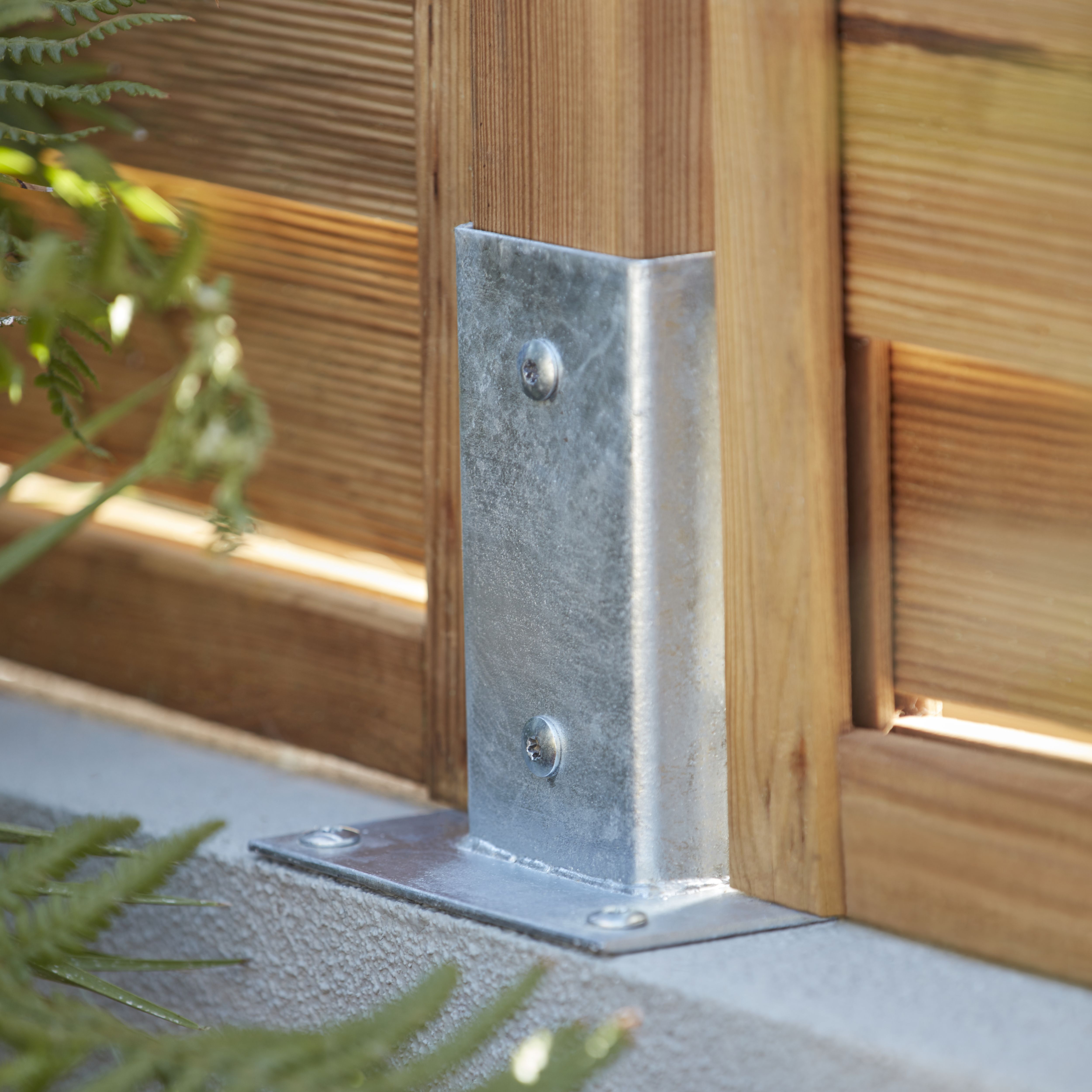 Blooma Steel Post support (L)70mm (W)70mm
