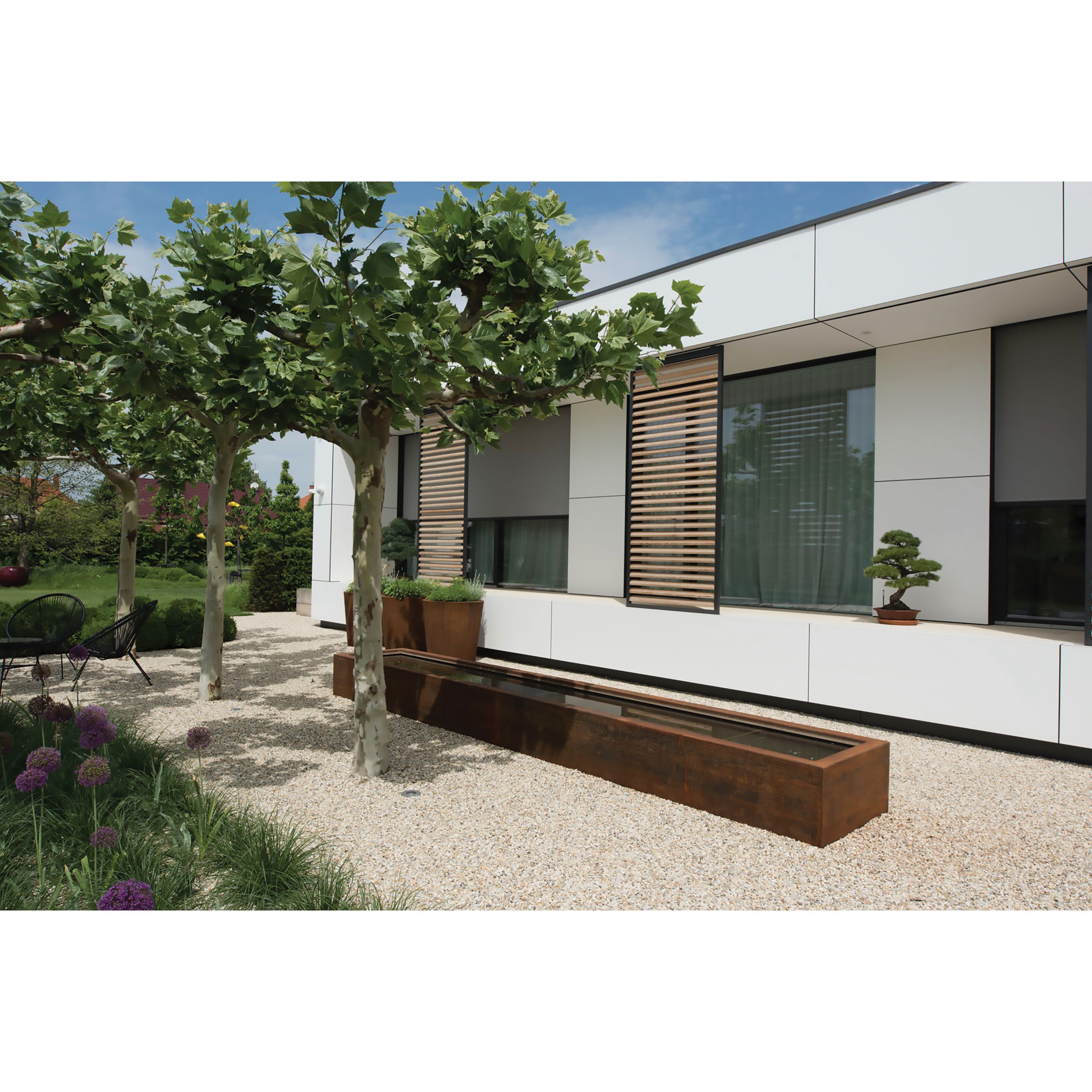 Blooma White Driveway Gravel stabilisation tile