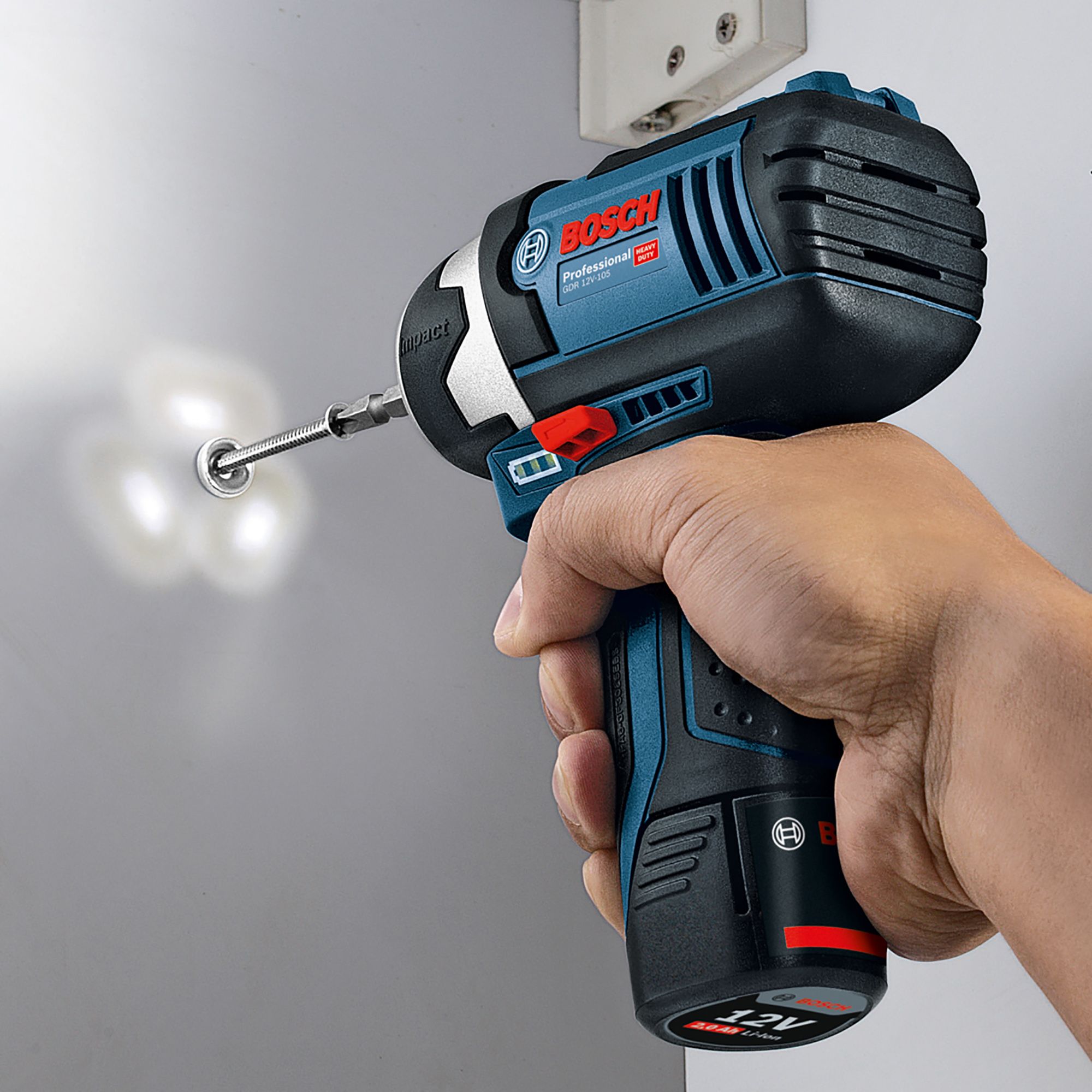 Bosch Professional 12V 2 x 2 Li-ion Brushed Cordless Combi drill GSB 12V-15