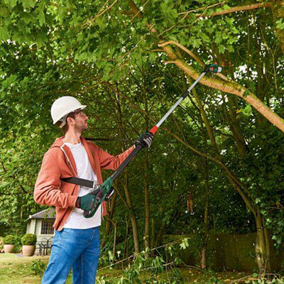 Bosch 18V Cordless Pole saw UniversalChainPole 18
