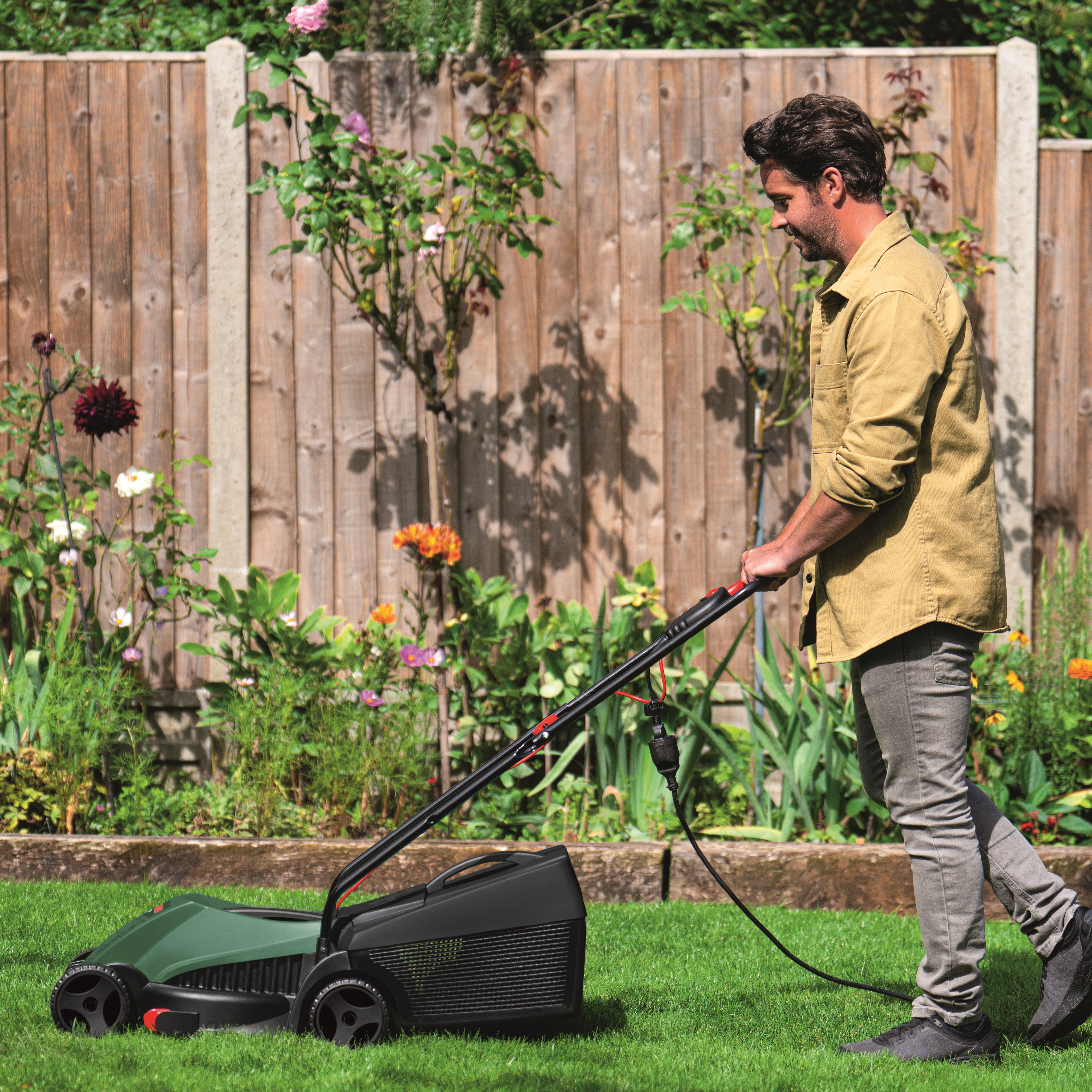 Bosch EasyRotak 32-215 Corded Rotary Lawnmower