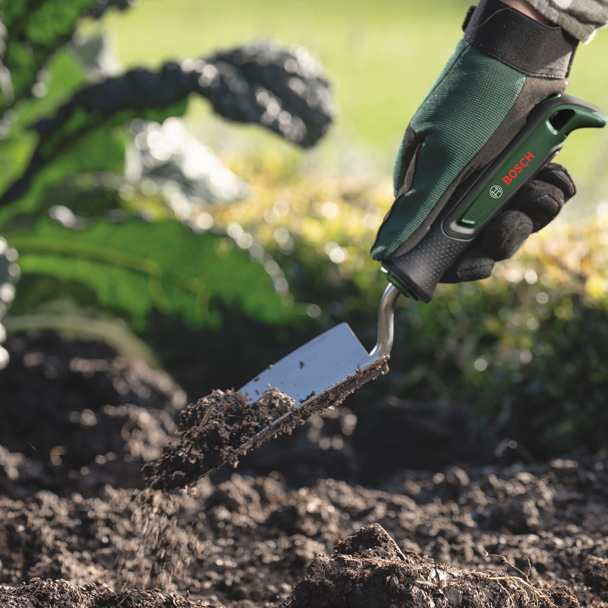 Bosch Hand Green Trowel (H) 44mm x (W) 85mm