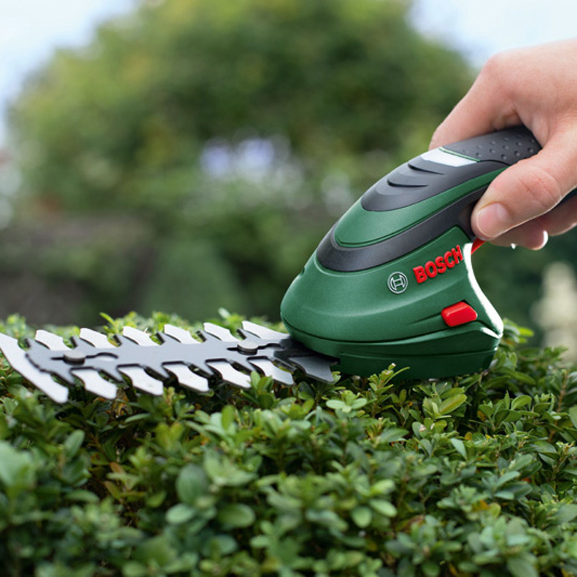 Bosch ISIO 3 Cordless 120mm 3.6V Shrub & grass shear