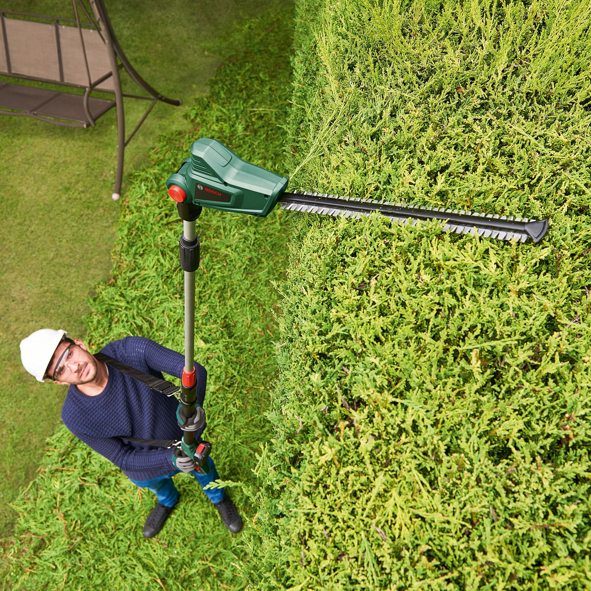 Bosch Power for all 18V 450mm UniversalHedgePole 18 Cordless Hedge trimmer