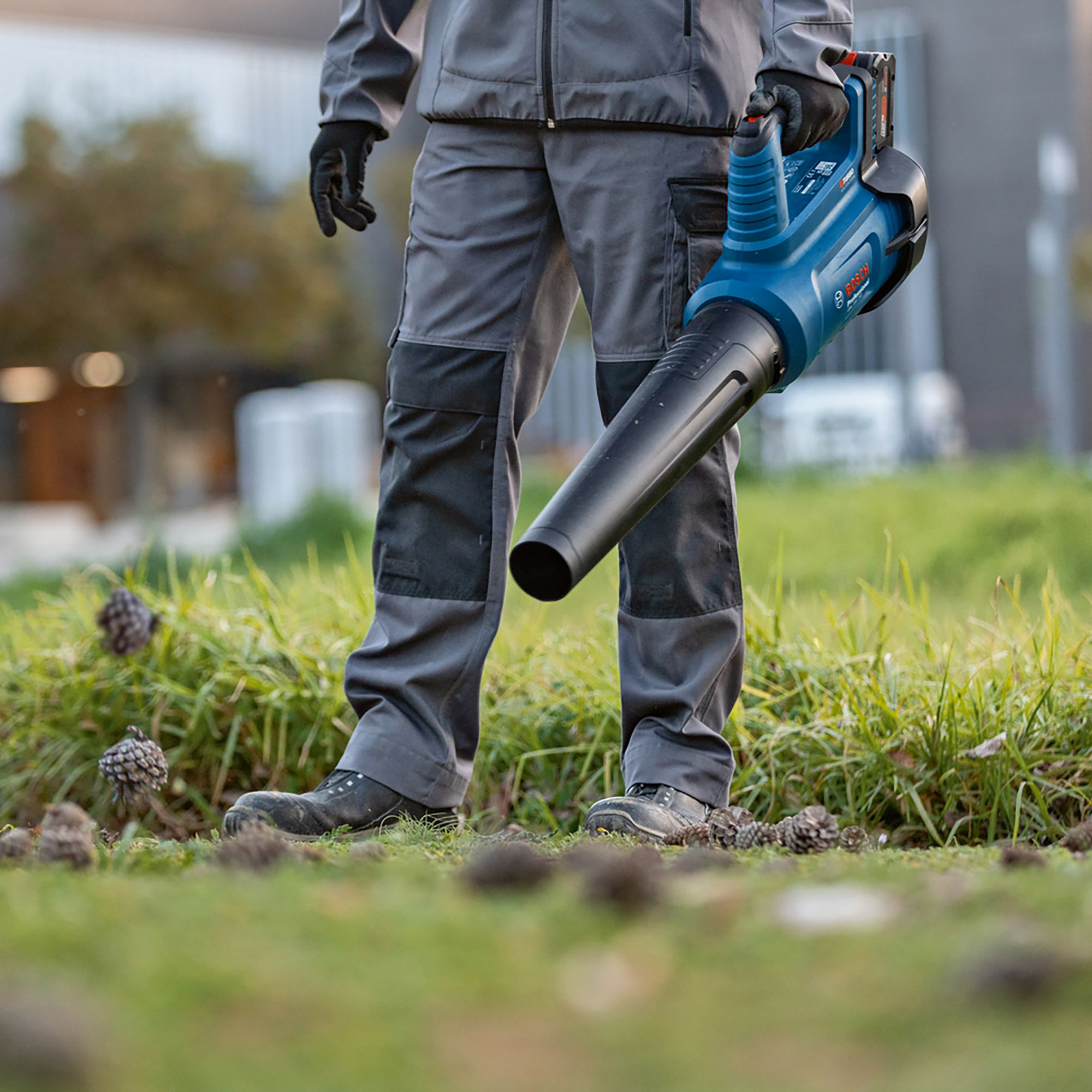 Bosch Professional GBL 18V-750 Cordless 18V Garden blower - BARE