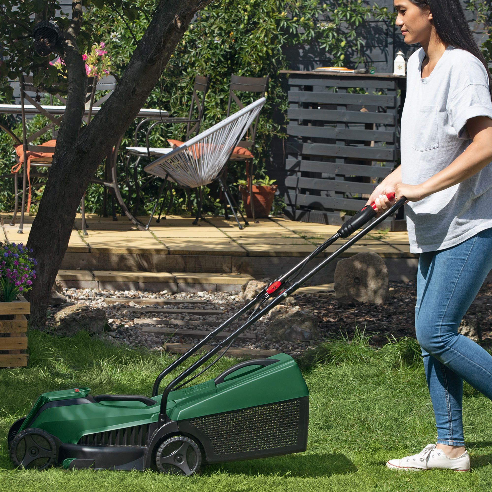 Bosch Rotary Hand-propelled Lawnmower & grass trimmer set 18V Lawncare Set