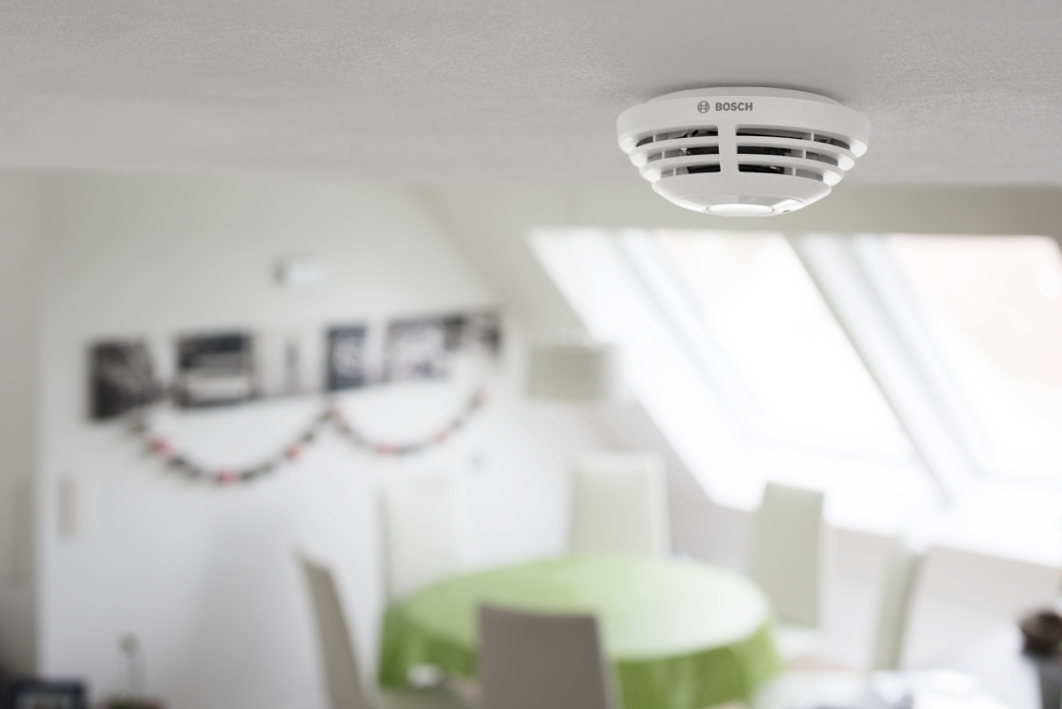 Bosch Smart Home Battery-powered Smart smoke alarm