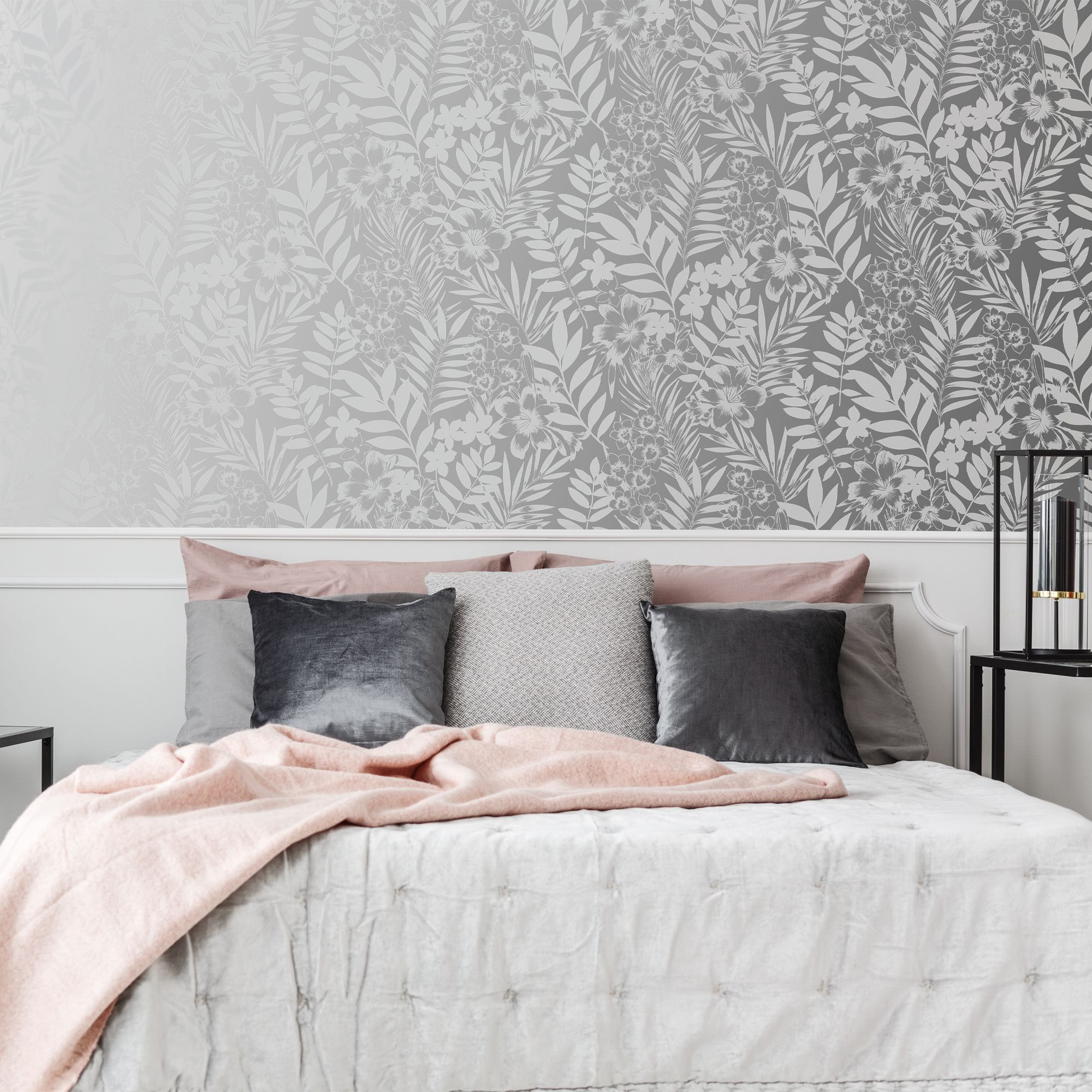 Boutique Alice Metallic effect Leaf Embossed Wallpaper Sample