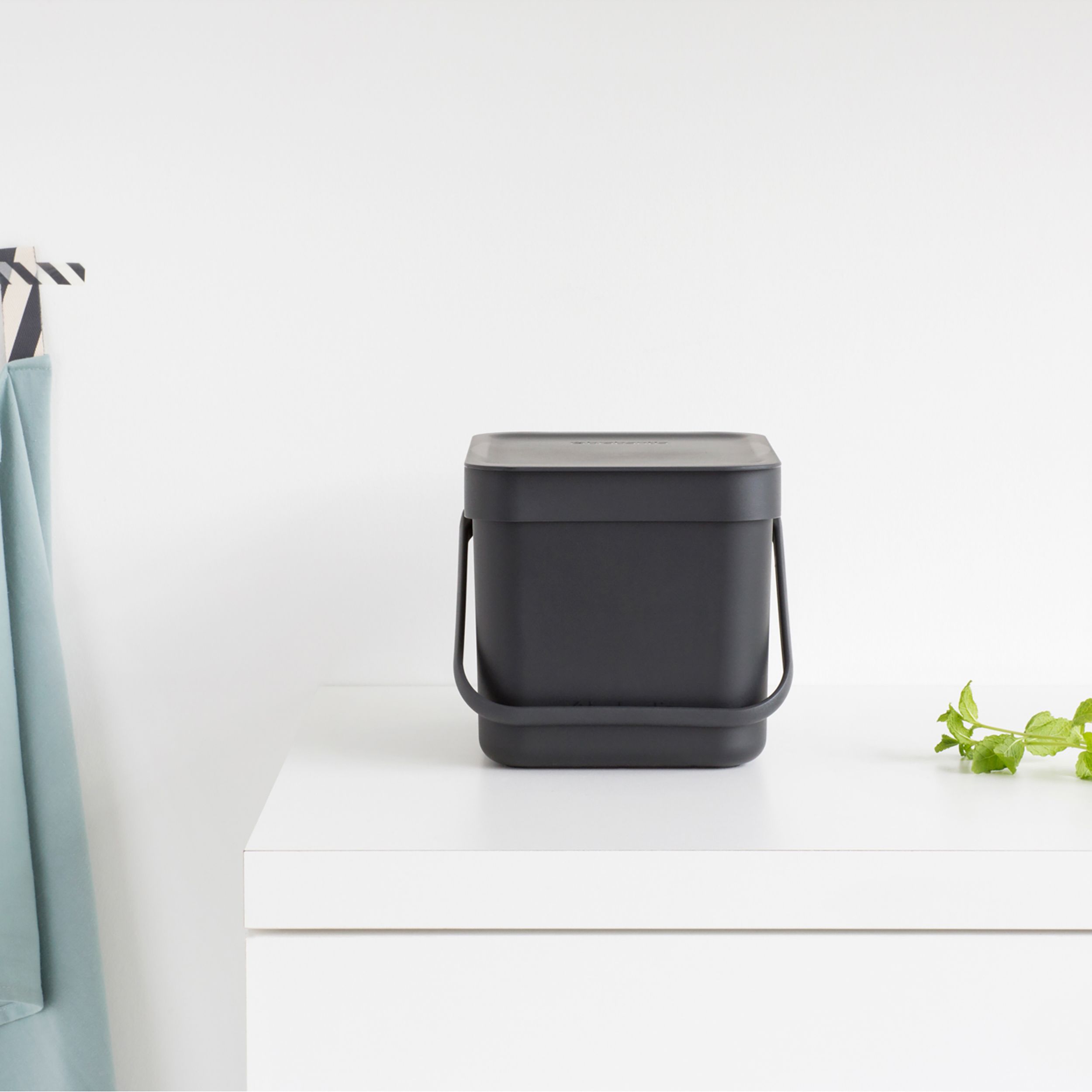 Brabantia Sort & go Grey Bin - 6L