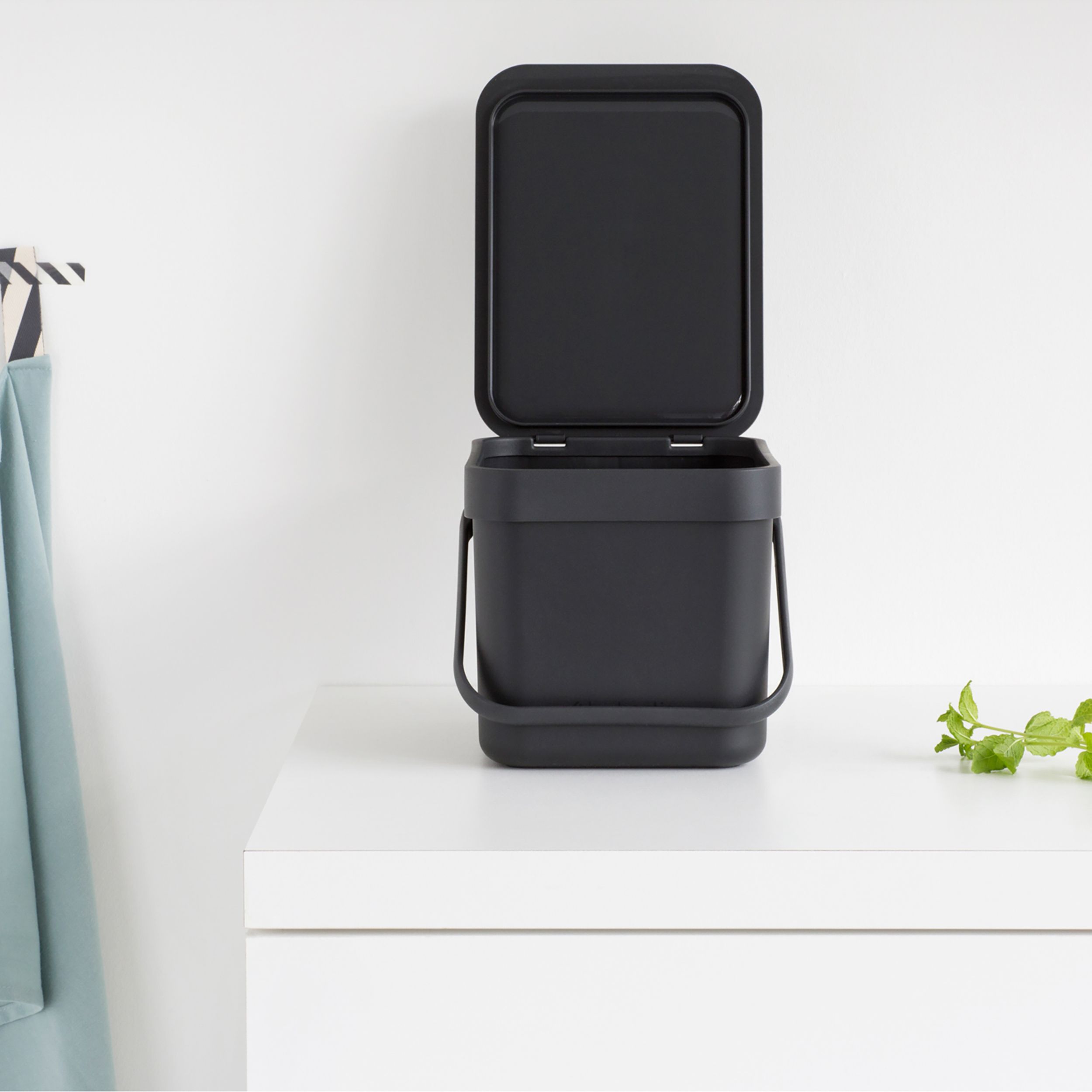 Brabantia Sort & go Grey Bin - 6L