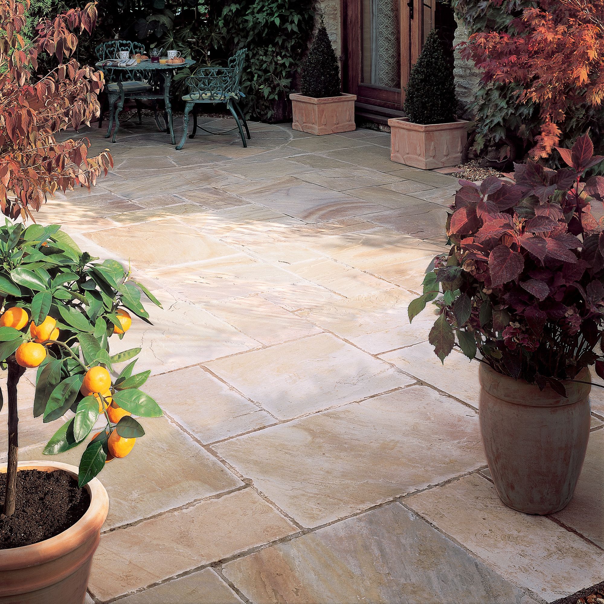 Bradstone Natural sandstone Sunset buff Sandstone Paving set, 15.3m² Pack of 48