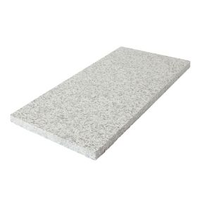 Bradstone Silver grey Granite Paving slab, 0.18m² (L)595mm (W)295mm