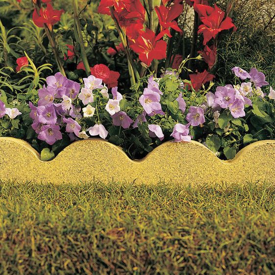 Bradstone Traditional Scalloped Buff Paving edging (H)150mm (T)50mm