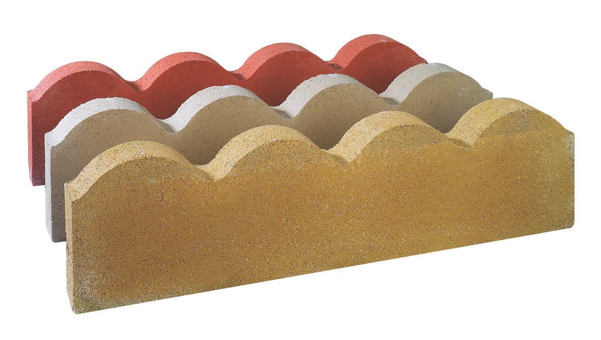 Bradstone Traditional Scalloped Red Paving edging (H)150mm (T)50mm