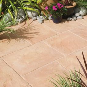 BradstoneAshbourne York gold Reconstituted stone Paving set, 9.72m² Pack of 48