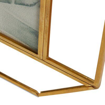 Brass effect Brass effect Geometric Picture frame (H)25.3cm x (W)20.2cm