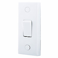 British General 10A 2 way Raised square Architrave Switch