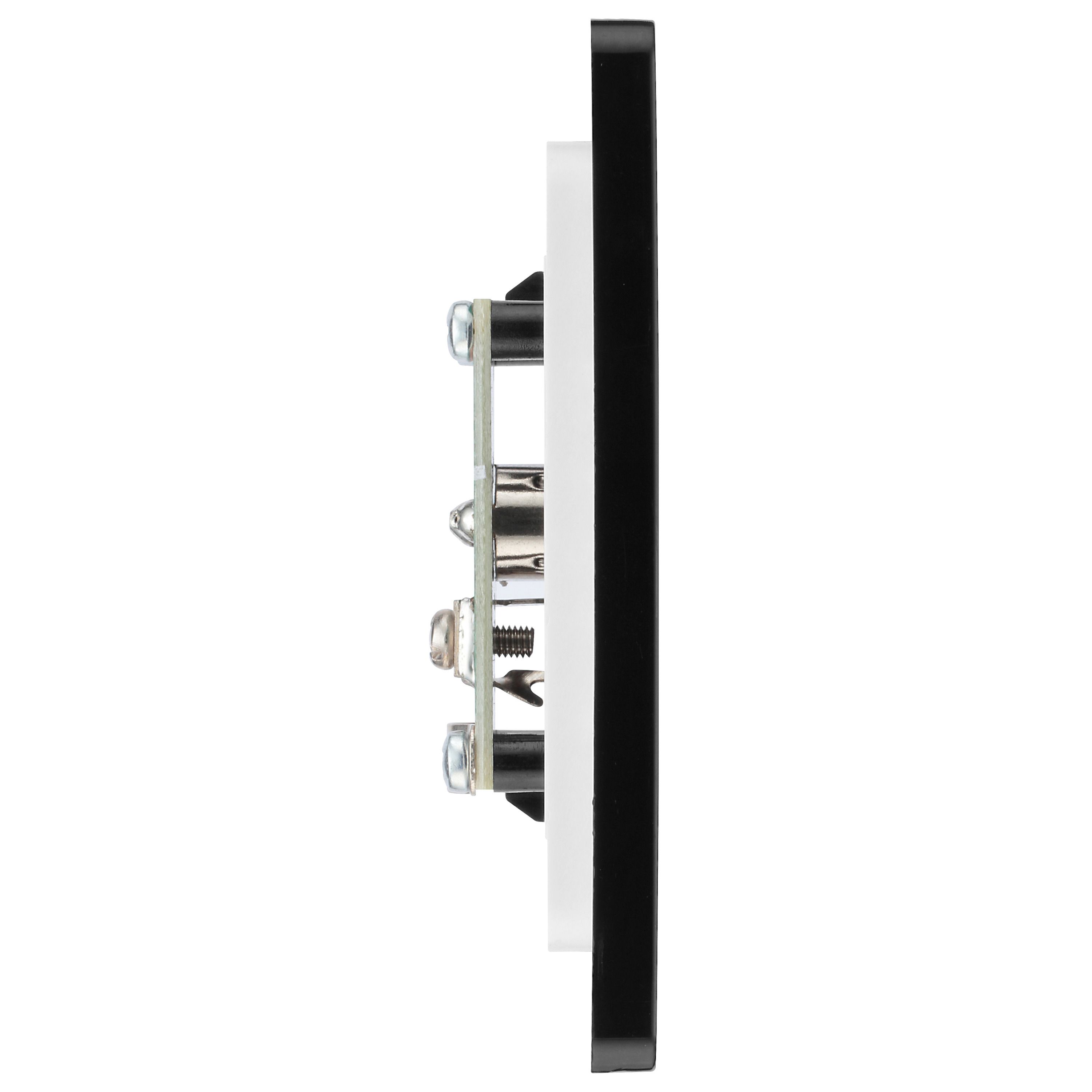 British General Single Screwless TV & radio socket Satin Brass effect