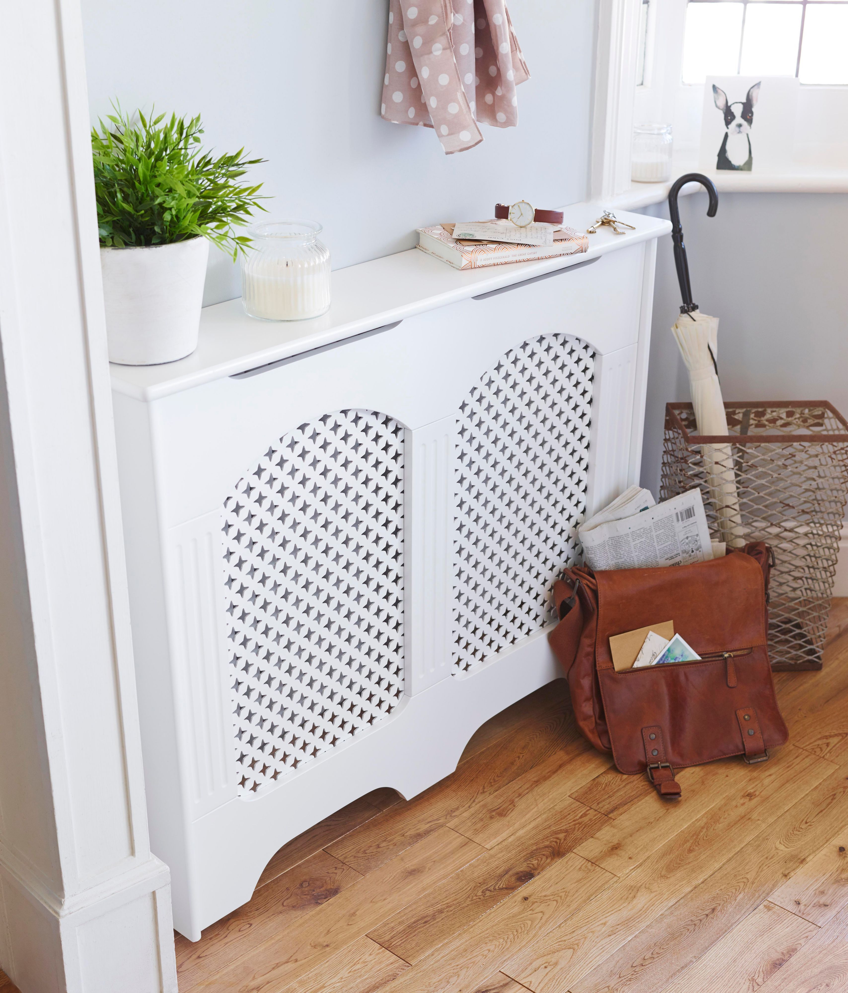 Cambridge Small White Traditional Radiator cover
