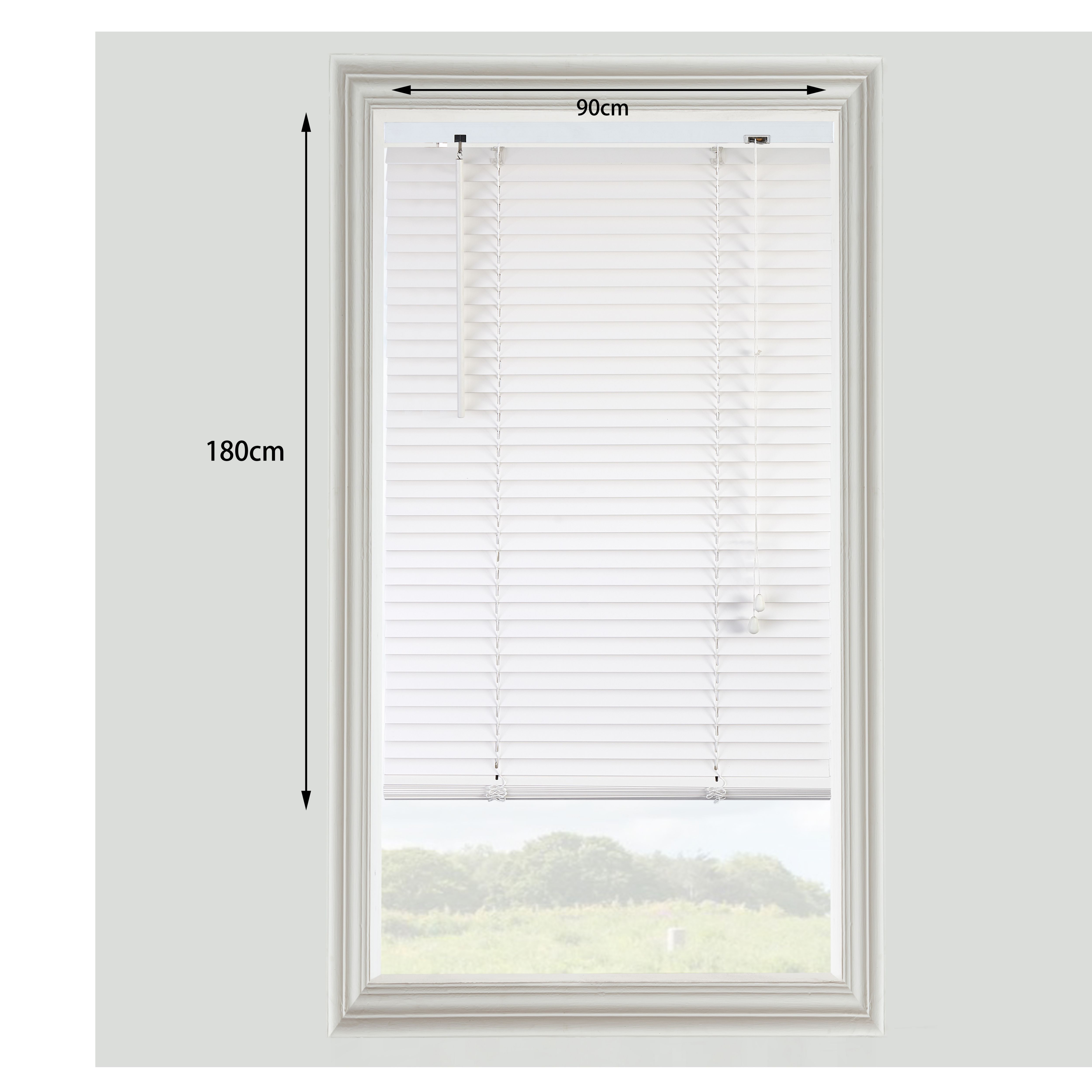 Cana White Basswood Venetian Blind (W)90cm (L)180cm