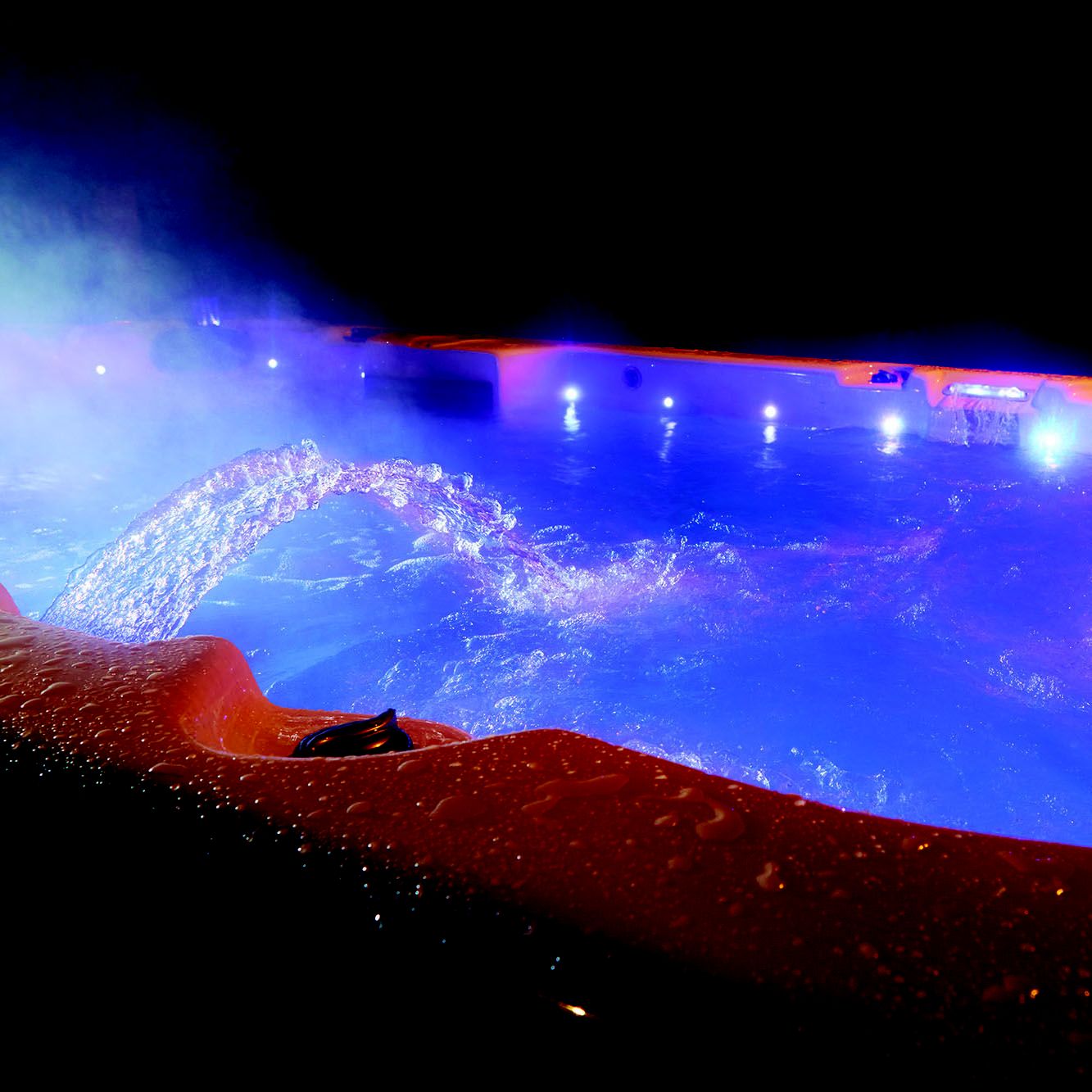 Canadian Spa Company St. Lawrence Swim spa, 8 seats