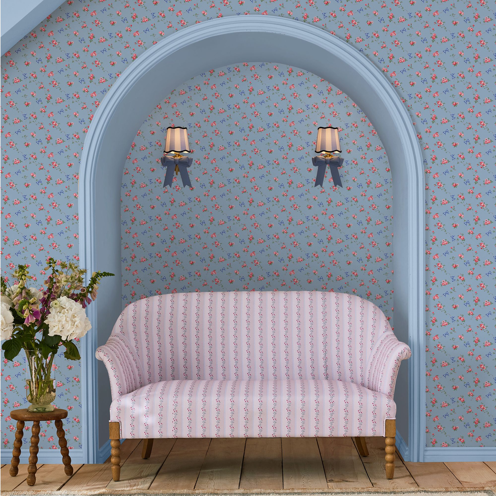 Cath Kidston Blue Rose & Bows Smooth Wallpaper