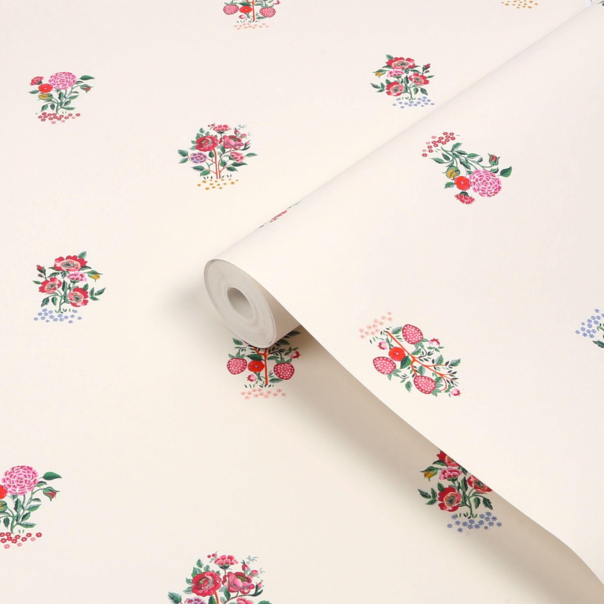 Cath Kidston Cream & Rose Kingdom Posey Smooth Wallpaper